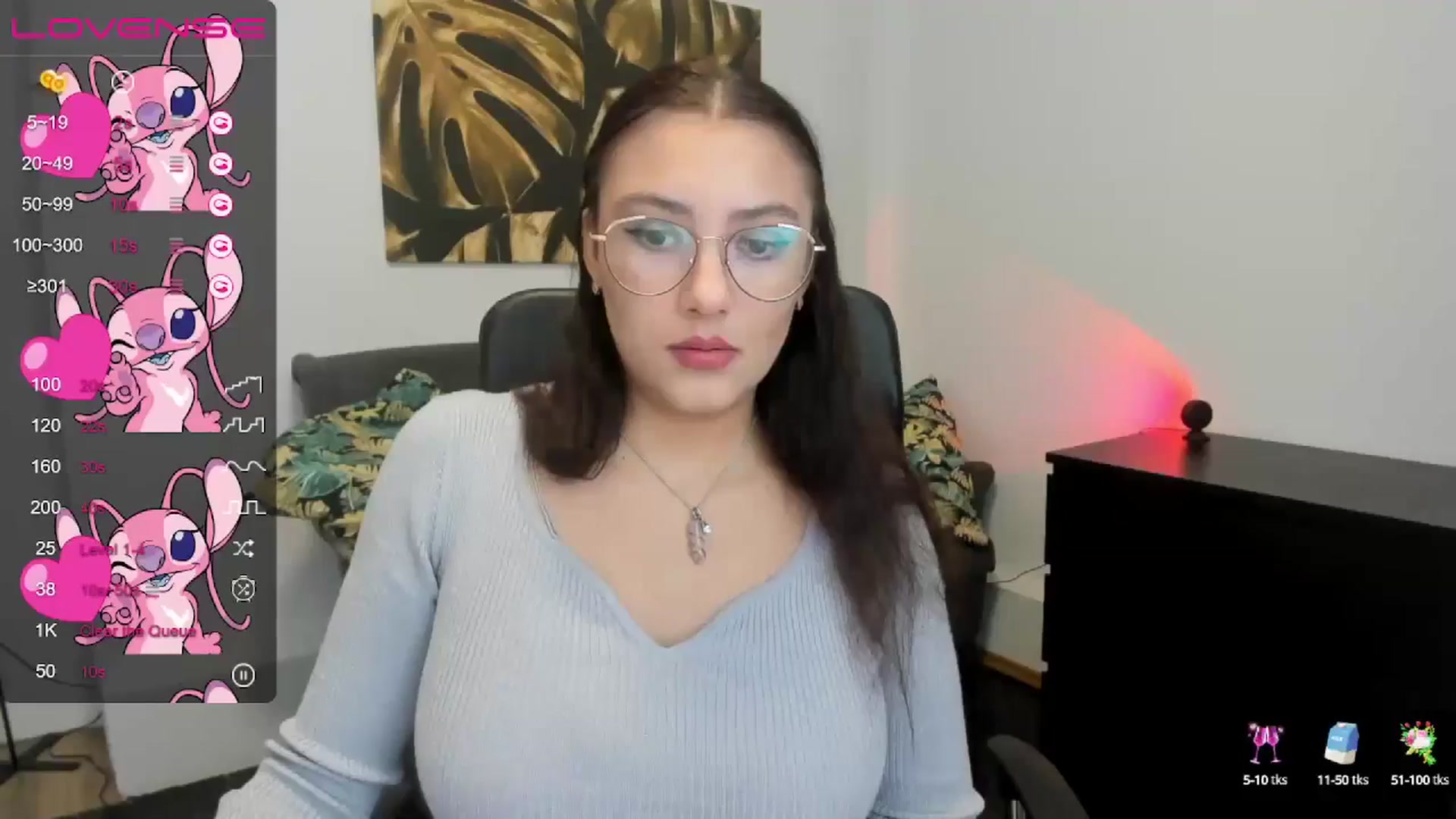 Gallery image thumbnail from SunfLowerr's myfreecams stream on, 11/07/2024, 15:06 image 3 of 20
