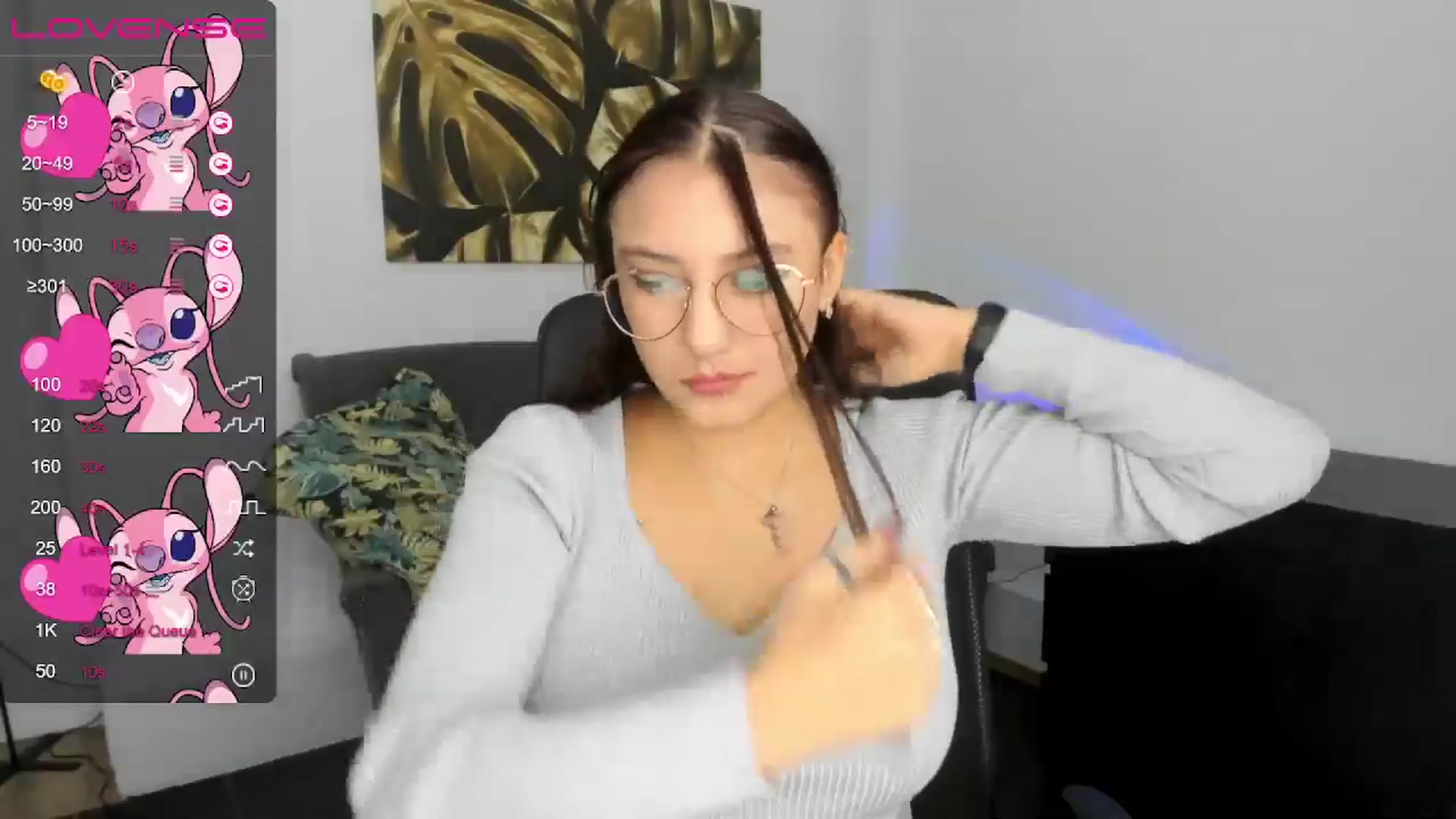 Gallery image thumbnail from SunfLowerr's myfreecams stream on, 11/07/2024, 15:06 image 15 of 20