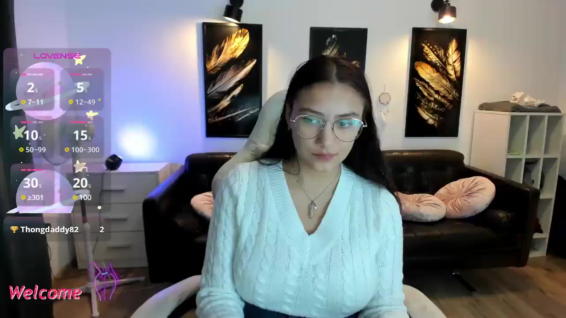 Gallery image thumbnail from SunfLowerr's myfreecams stream on, 11/10/2024, 17:06 image 13 of 20