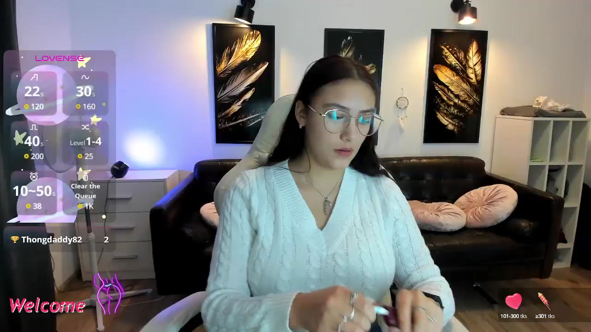 Gallery image thumbnail from SunfLowerr's myfreecams stream on, 11/10/2024, 17:06 image 2 of 20