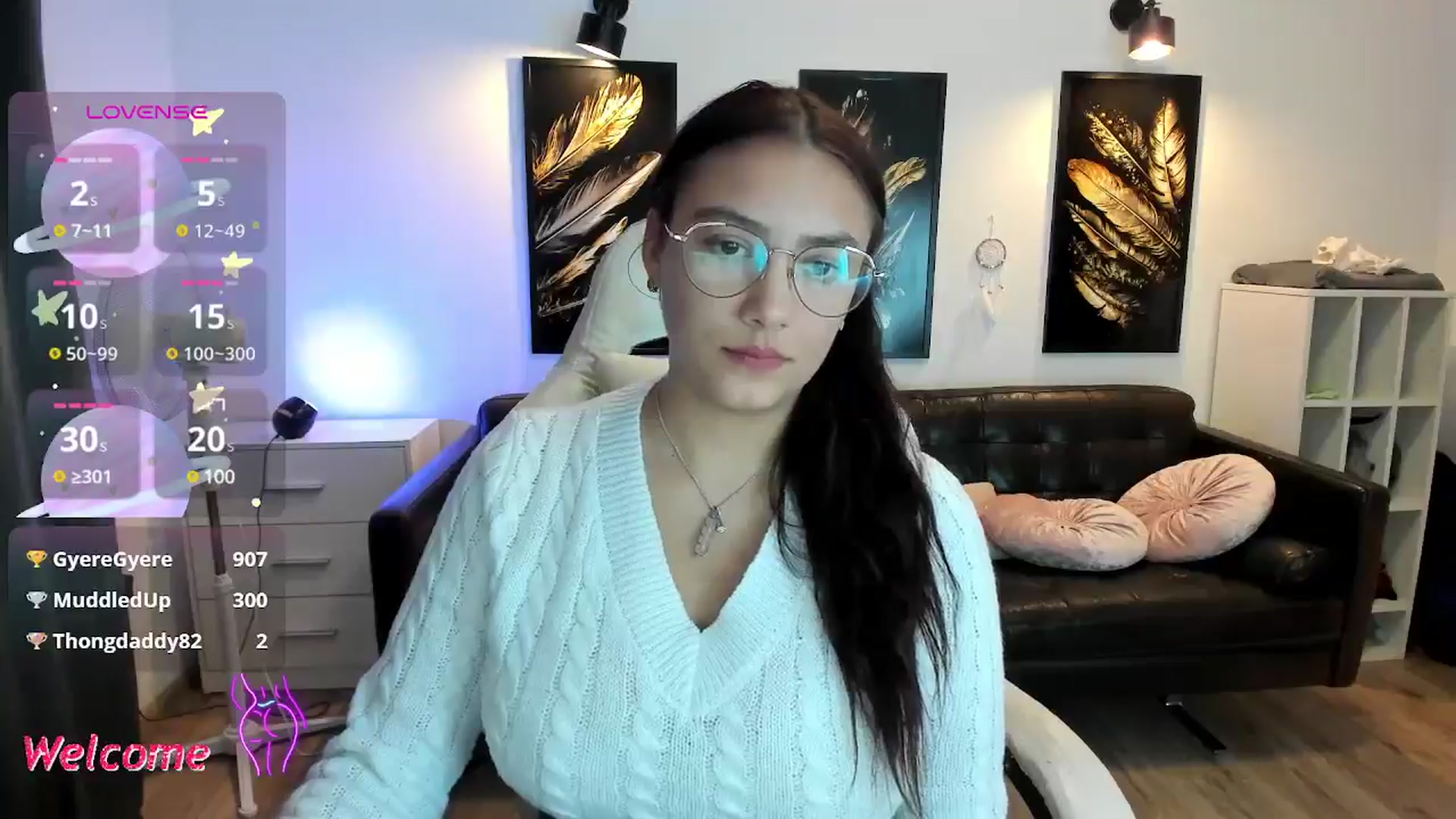 Gallery image thumbnail from SunfLowerr's myfreecams stream on, 11/10/2024, 19:29 image 4 of 20
