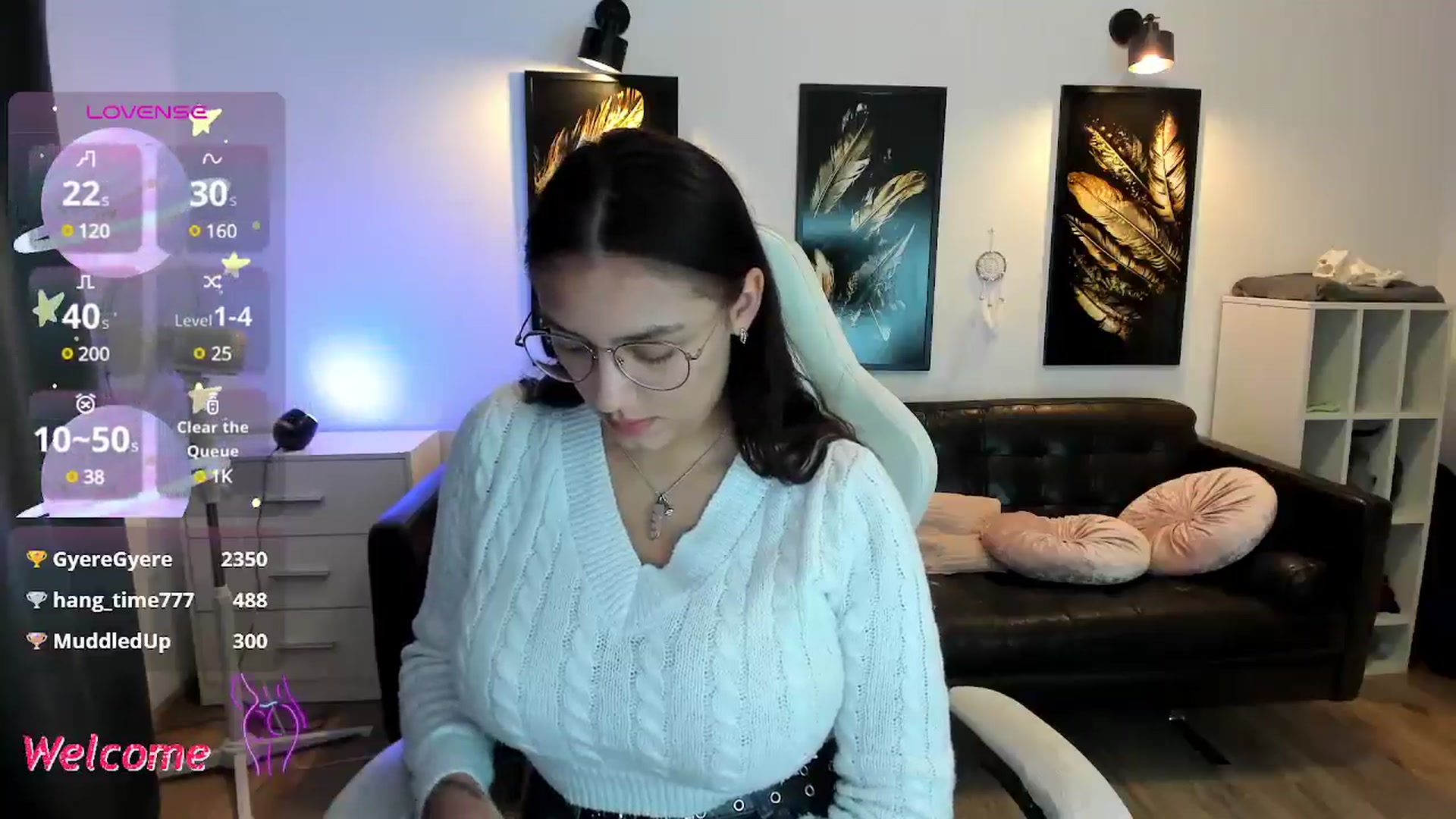 Gallery image thumbnail from SunfLowerr's myfreecams stream on, 11/10/2024, 20:55 image 16 of 20