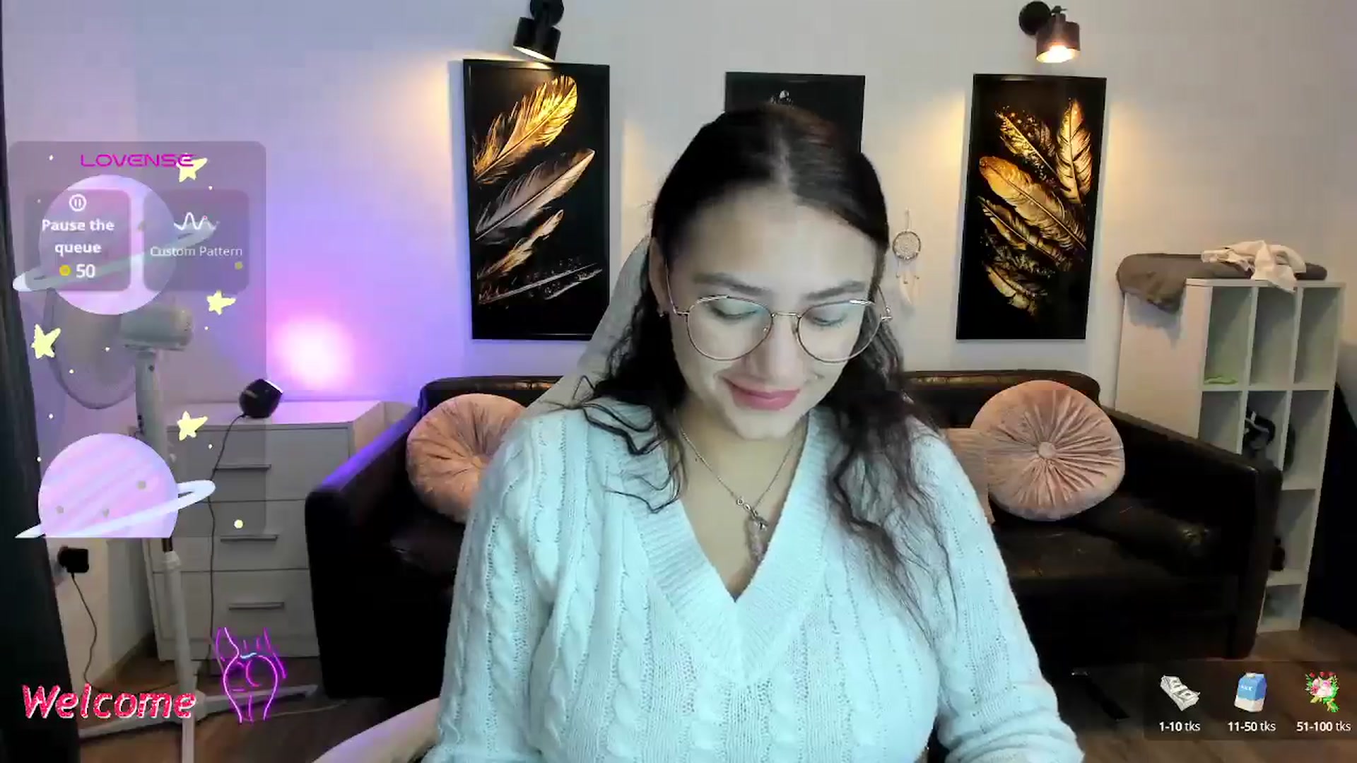Gallery image thumbnail from SunfLowerr's myfreecams stream on, 11/12/2024, 13:30 image 9 of 20