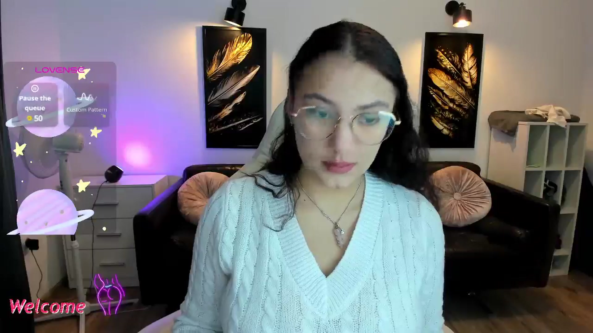 Gallery image thumbnail from SunfLowerr's myfreecams stream on, 11/12/2024, 13:30 image 13 of 20