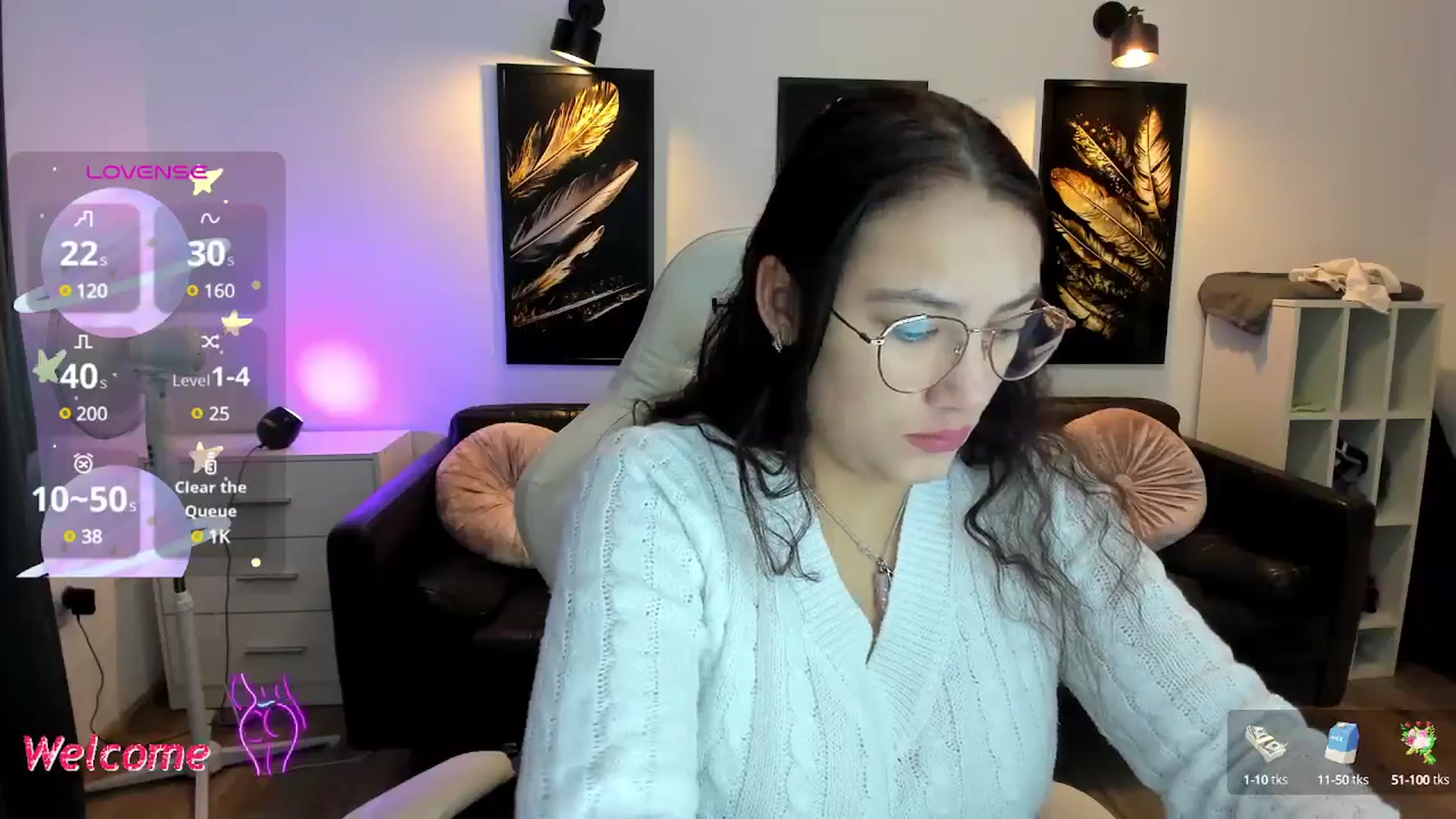 Gallery image thumbnail from SunfLowerr's myfreecams stream on, 11/12/2024, 13:30 image 8 of 20