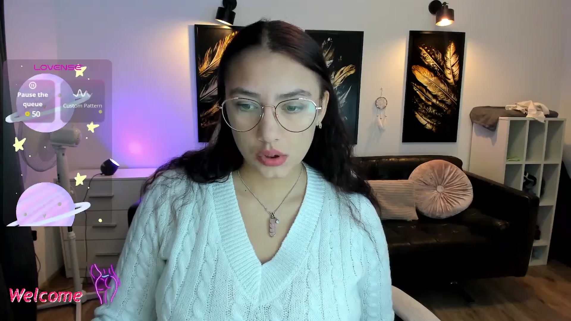 Gallery image thumbnail from SunfLowerr's myfreecams stream on, 11/12/2024, 15:24 image 6 of 20
