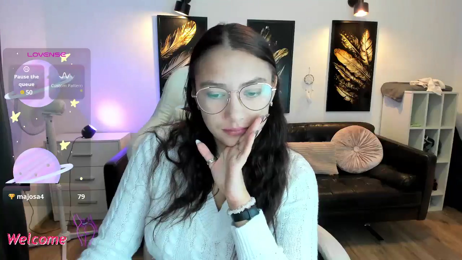 Gallery image thumbnail from SunfLowerr's myfreecams stream on, 11/12/2024, 15:24 image 13 of 20