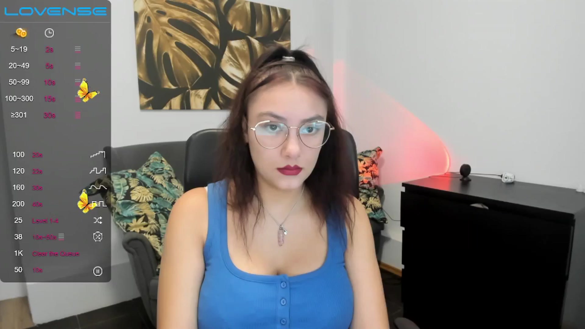 Gallery image thumbnail from SunfLowerr's myfreecams stream on, 11/16/2024, 14:27 image 1 of 20