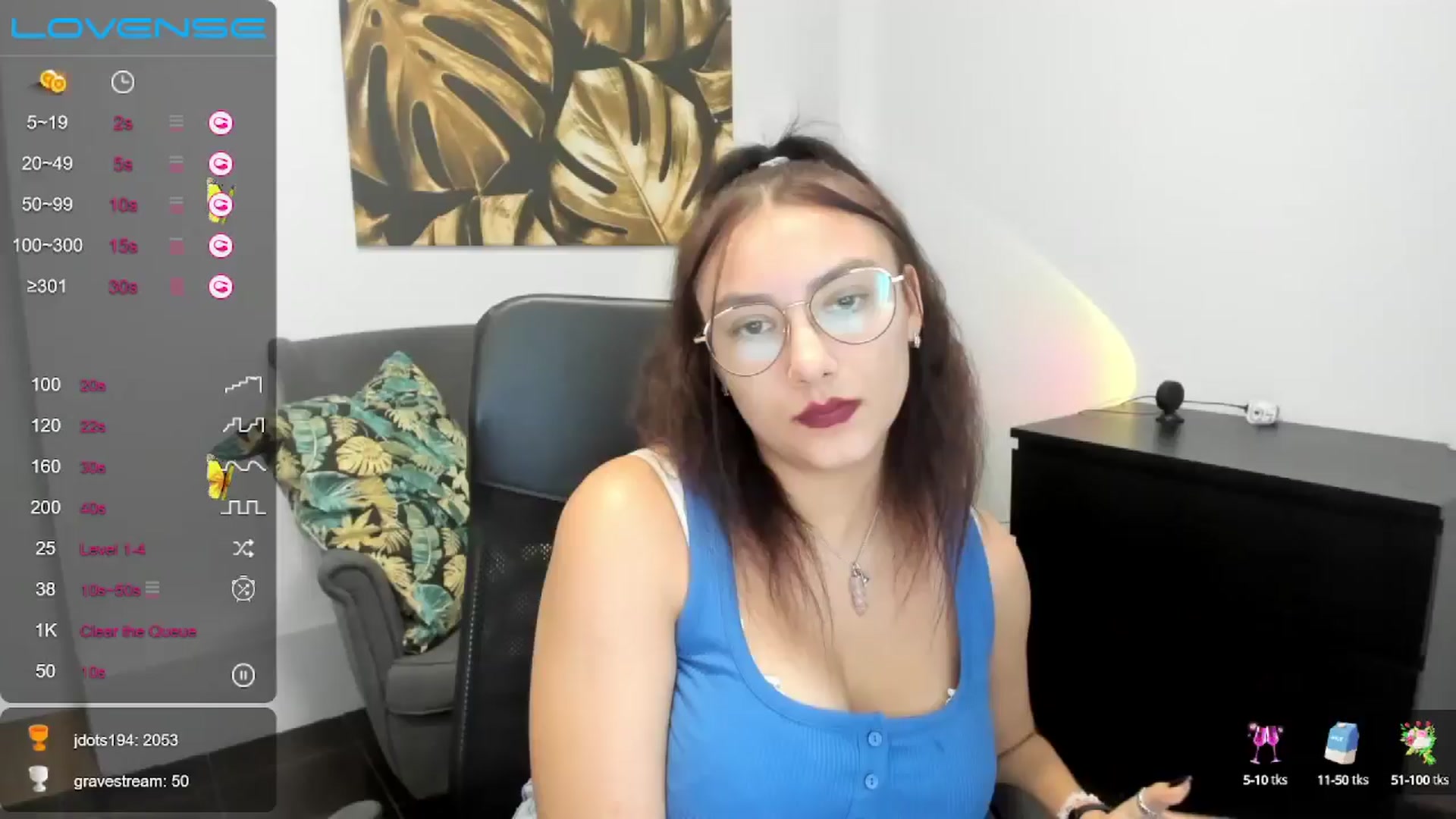 Gallery image thumbnail from SunfLowerr's myfreecams stream on, 11/16/2024, 17:38 image 17 of 20