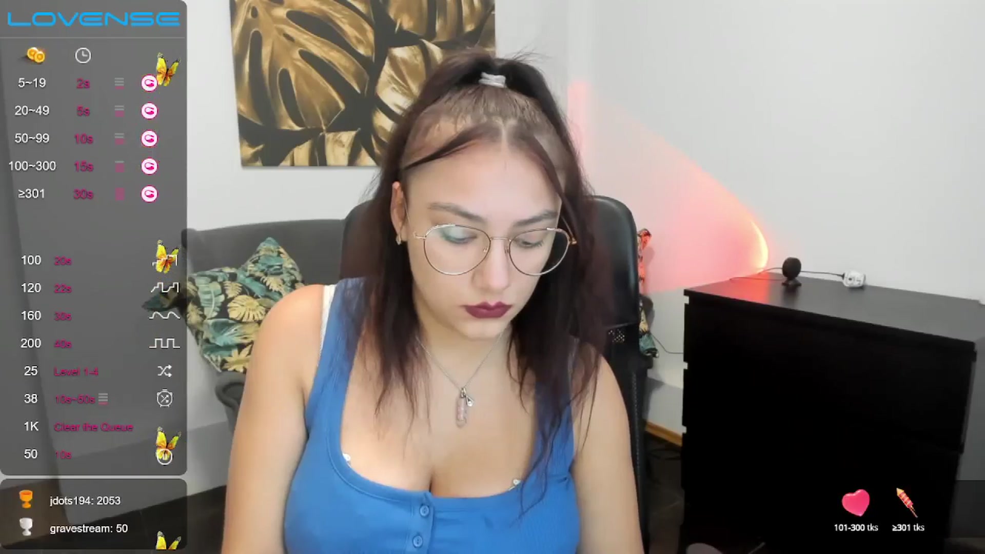 Gallery image thumbnail from SunfLowerr's myfreecams stream on, 11/16/2024, 17:38 image 19 of 20