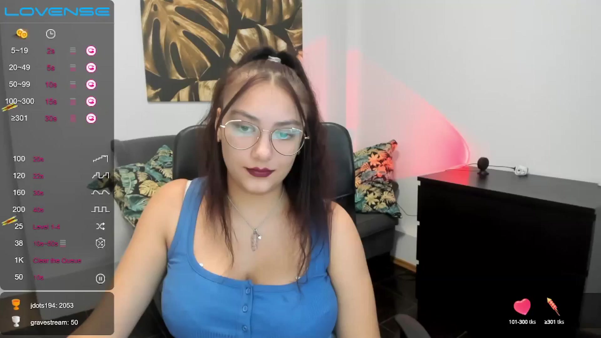Gallery image thumbnail from SunfLowerr's myfreecams stream on, 11/16/2024, 17:38 image 12 of 20