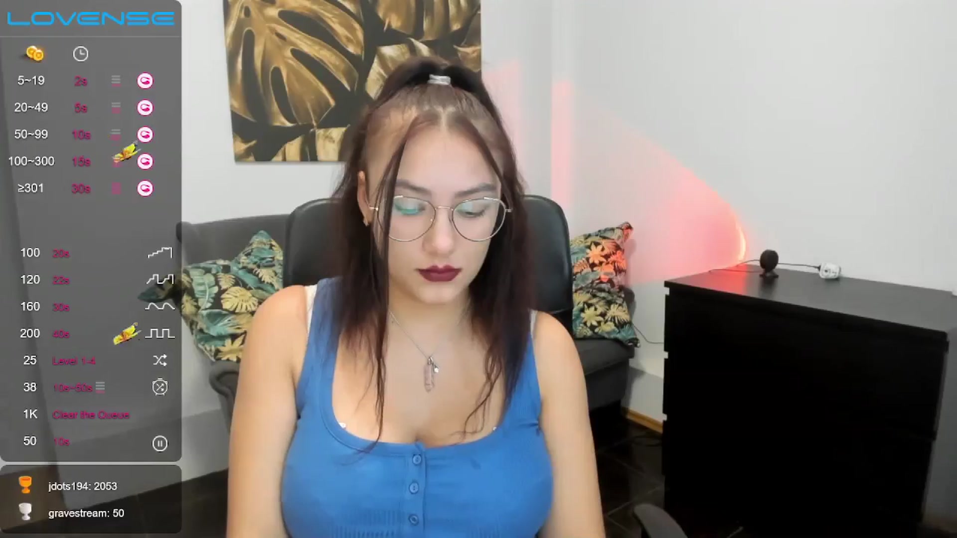 Gallery image thumbnail from SunfLowerr's myfreecams stream on, 11/16/2024, 17:38 image 8 of 20