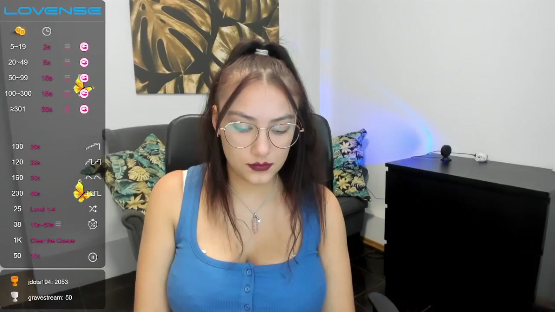 Gallery image thumbnail from SunfLowerr's myfreecams stream on, 11/16/2024, 17:38 image 13 of 20