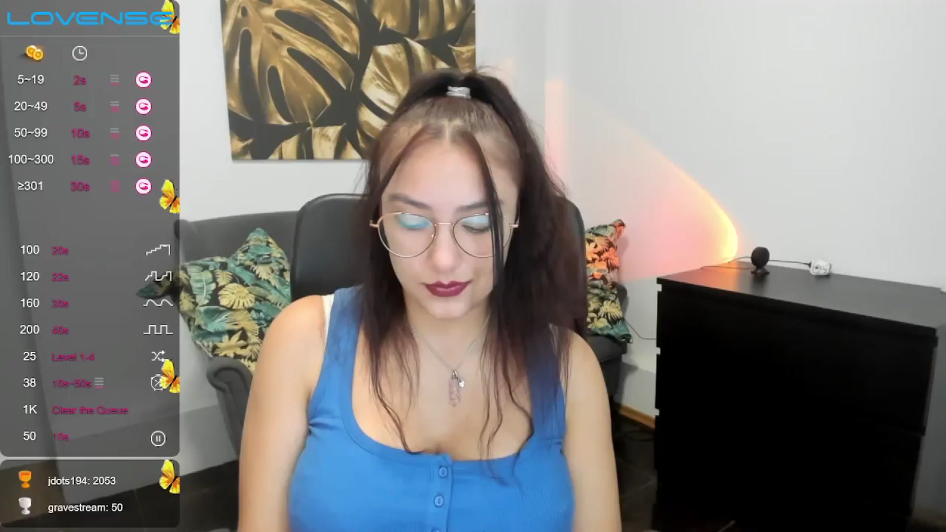 Gallery image thumbnail from SunfLowerr's myfreecams stream on, 11/16/2024, 17:38 image 1 of 20