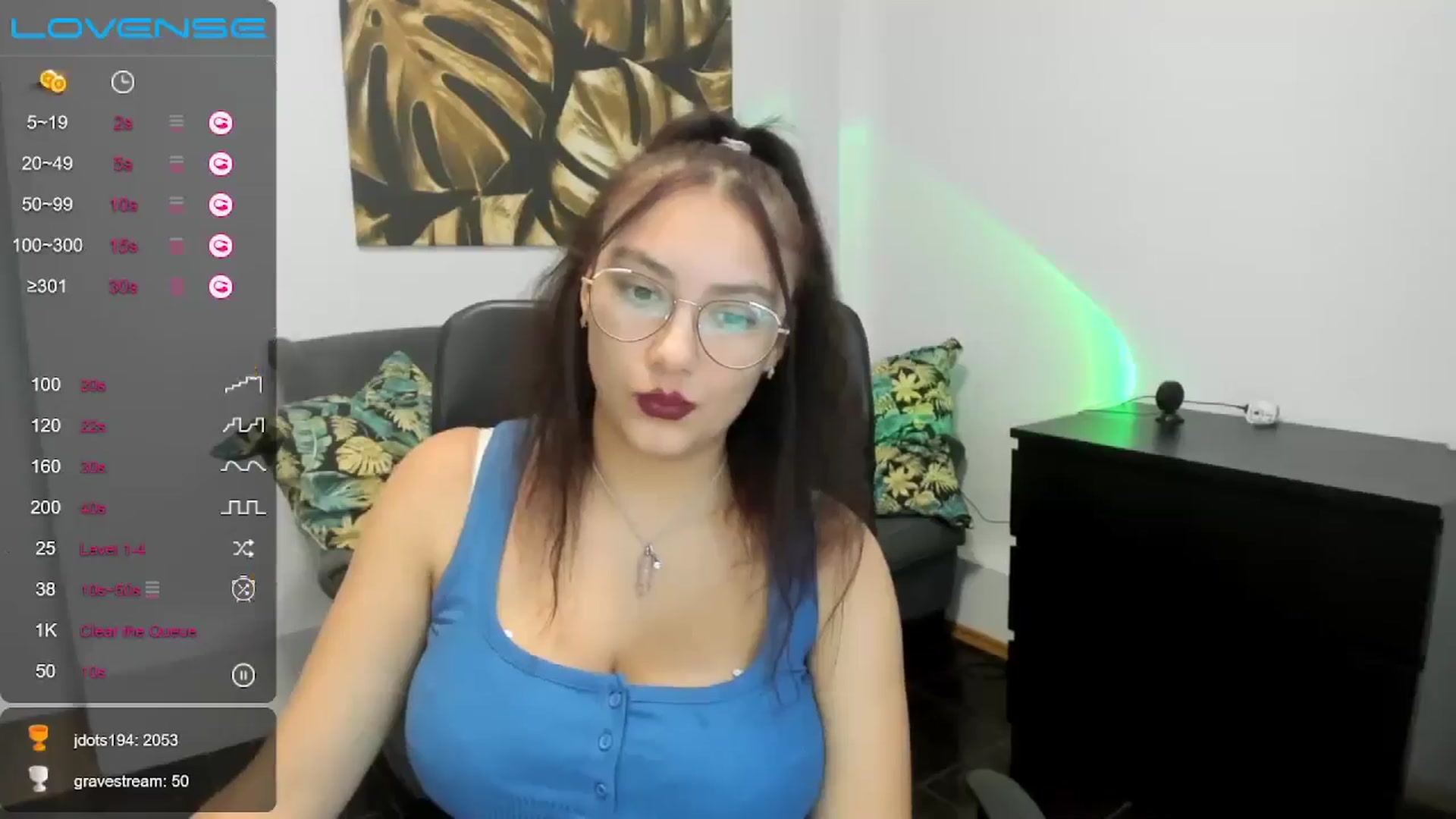 Gallery image thumbnail from SunfLowerr's myfreecams stream on, 11/16/2024, 17:38 image 14 of 20