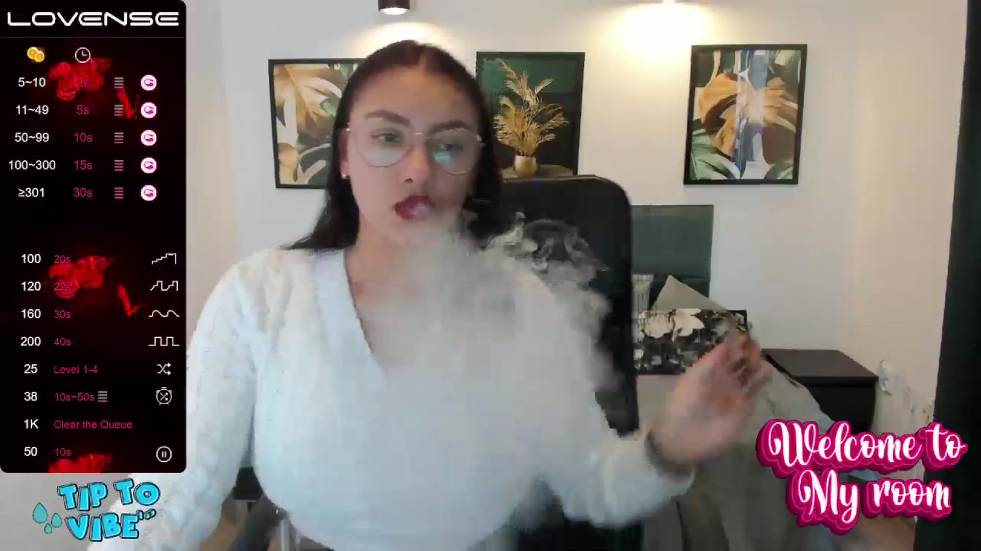 Gallery image thumbnail from SunfLowerr's myfreecams stream on, 11/18/2024, 15:02 image 9 of 20