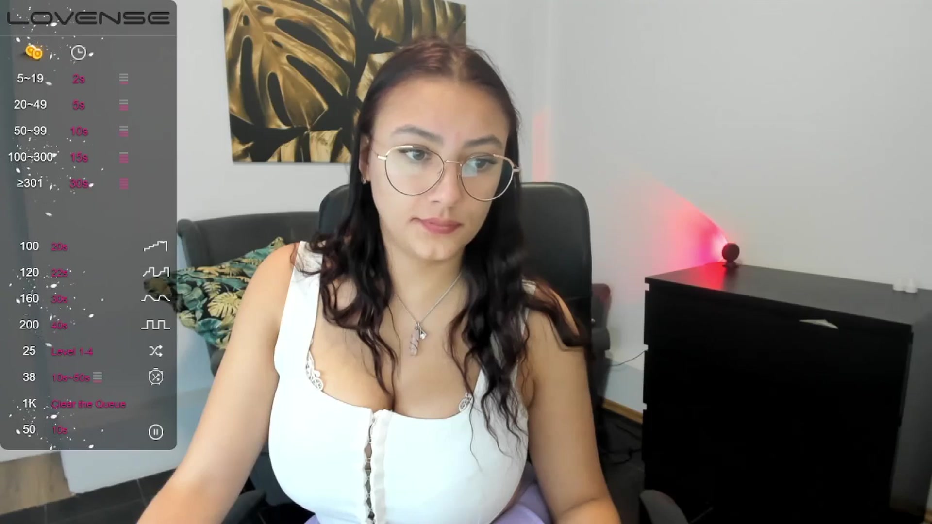 Gallery image thumbnail from SunfLowerr's myfreecams stream on, 11/27/2024, 15:08 image 15 of 20