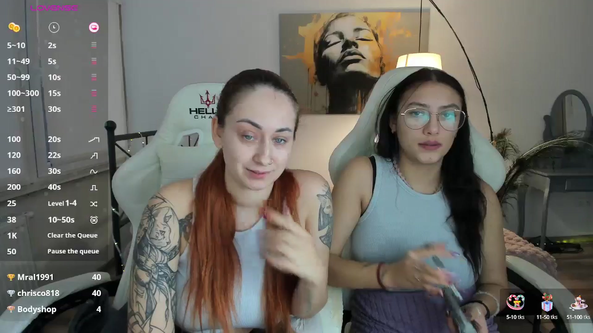 Gallery image thumbnail from SunfLowerr's myfreecams stream on, 12/16/2024, 14:29 image 12 of 20