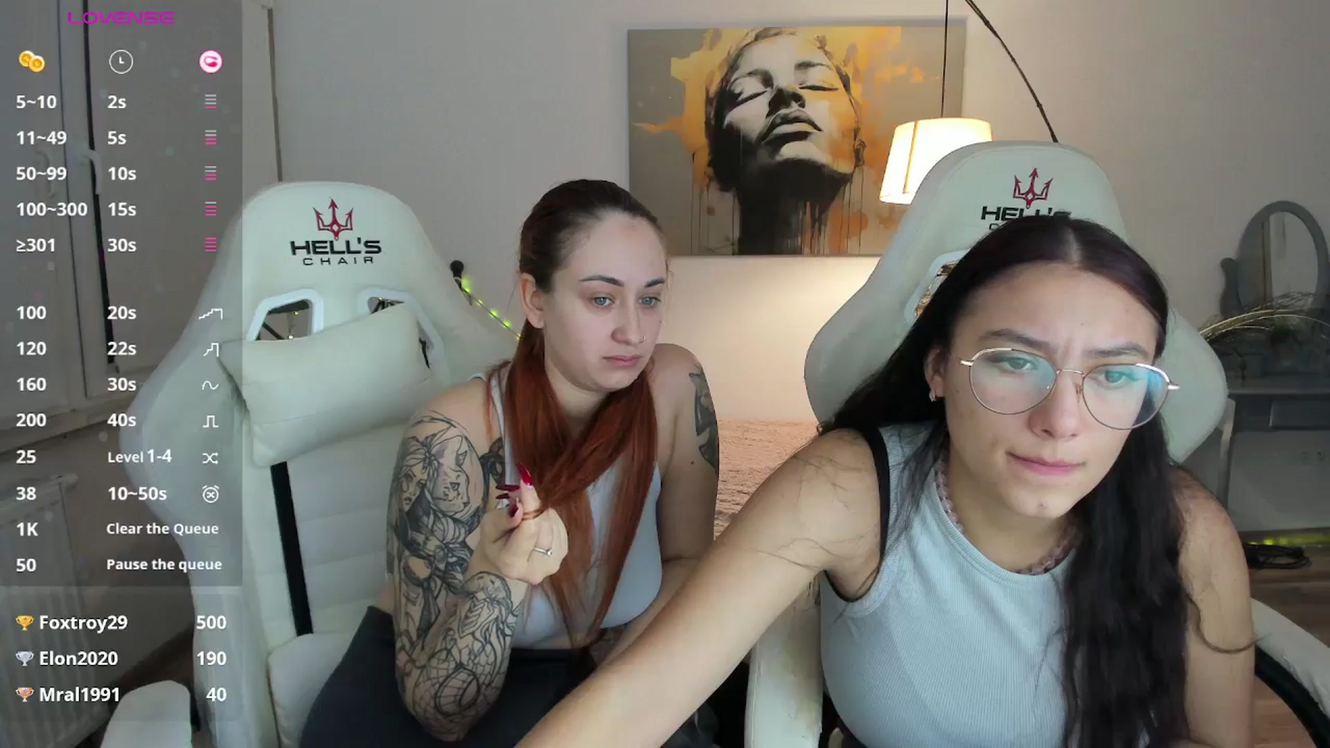 Gallery image thumbnail from SunfLowerr's myfreecams stream on, 12/16/2024, 15:01 image 10 of 20