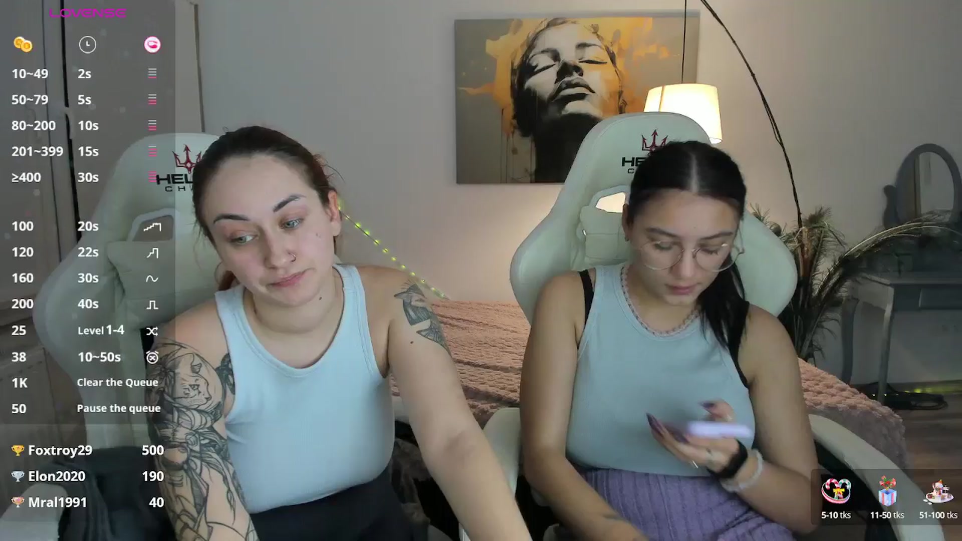 Gallery image thumbnail from SunfLowerr's myfreecams stream on, 12/16/2024, 18:06 image 2 of 20