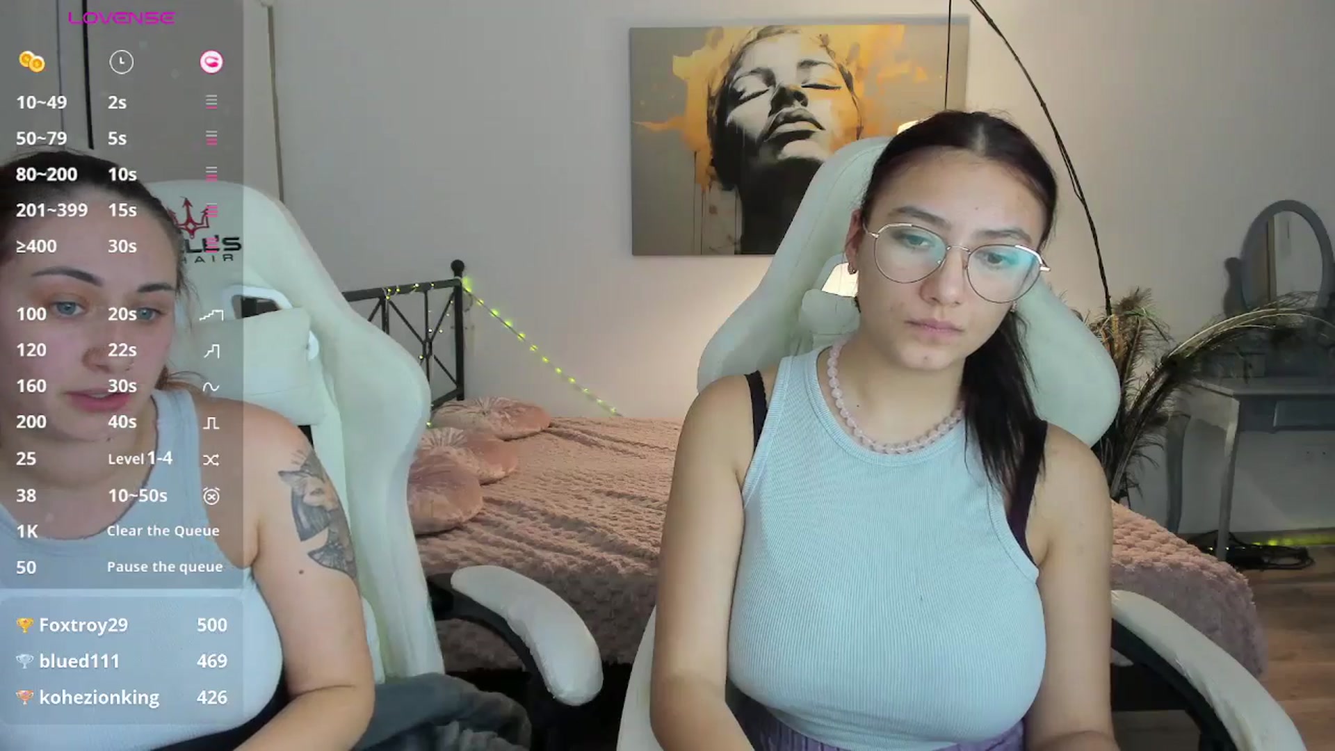 Gallery image thumbnail from SunfLowerr's myfreecams stream on, 12/16/2024, 18:06 image 17 of 20