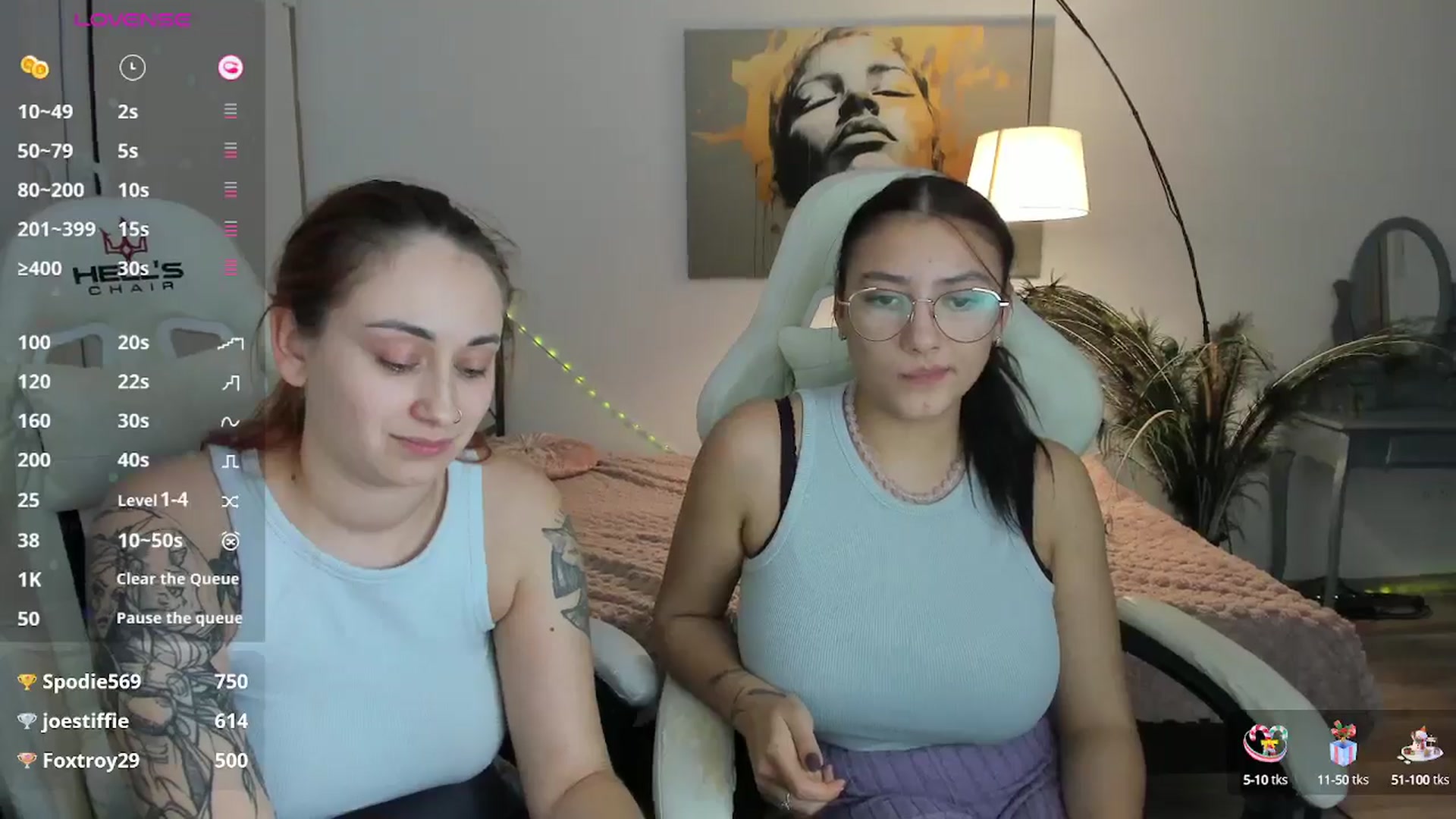 Gallery image thumbnail from SunfLowerr's myfreecams stream on, 12/16/2024, 20:53 image 6 of 20