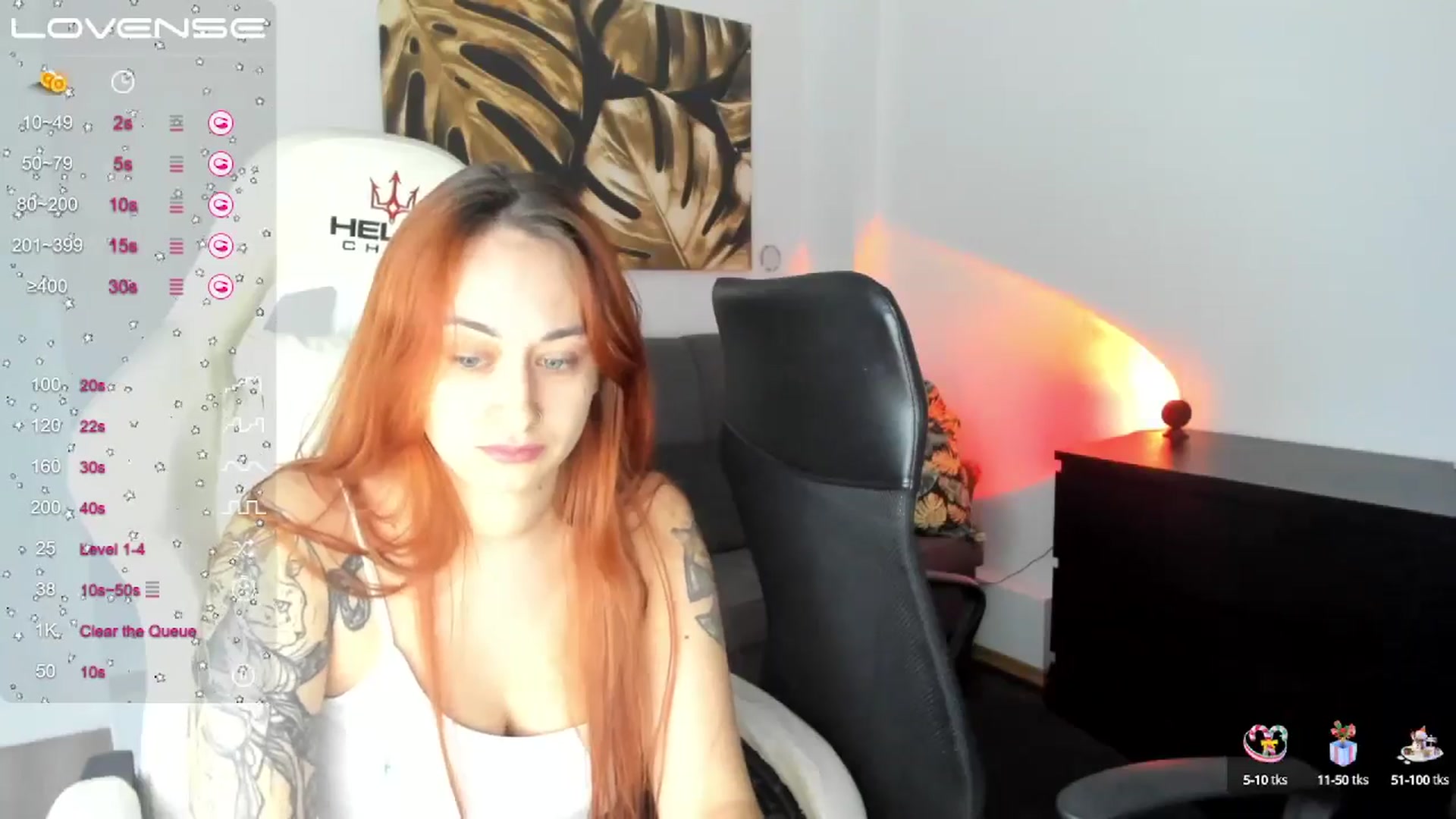 Gallery image thumbnail from SunfLowerr's myfreecams stream on, 12/19/2024, 15:07 image 9 of 20