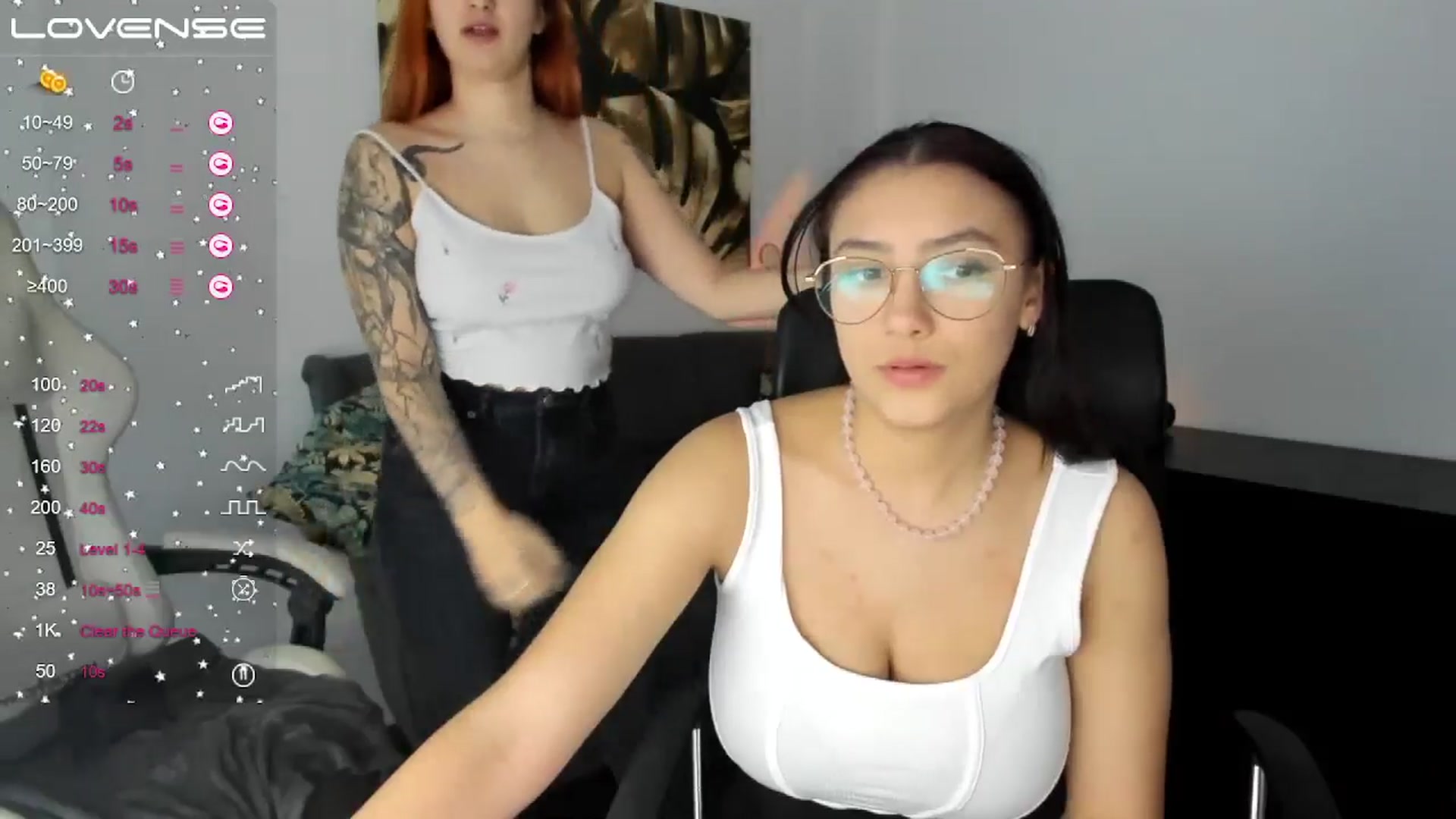 Gallery image thumbnail from SunfLowerr's myfreecams stream on, 12/19/2024, 15:07 image 18 of 20