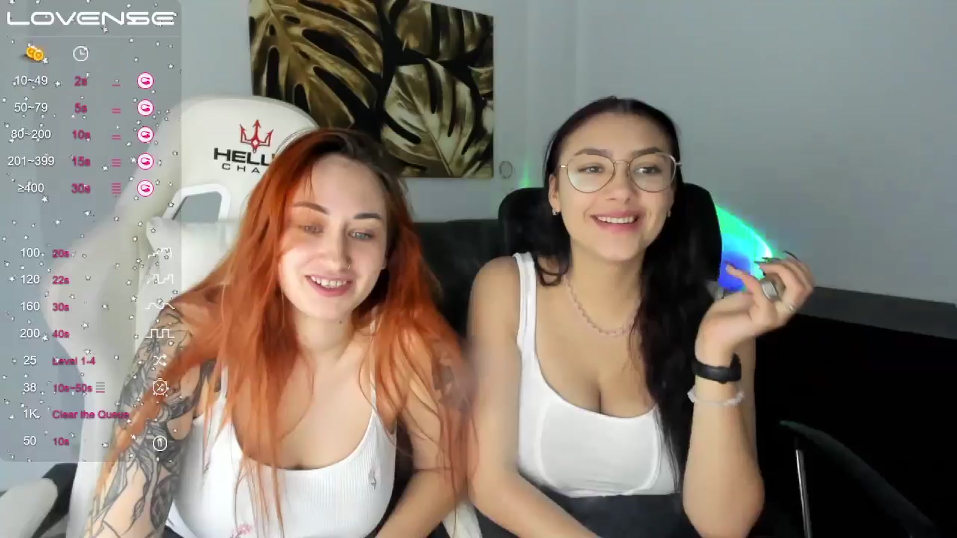 Gallery image thumbnail from SunfLowerr's myfreecams stream on, 12/19/2024, 15:07 image 6 of 20