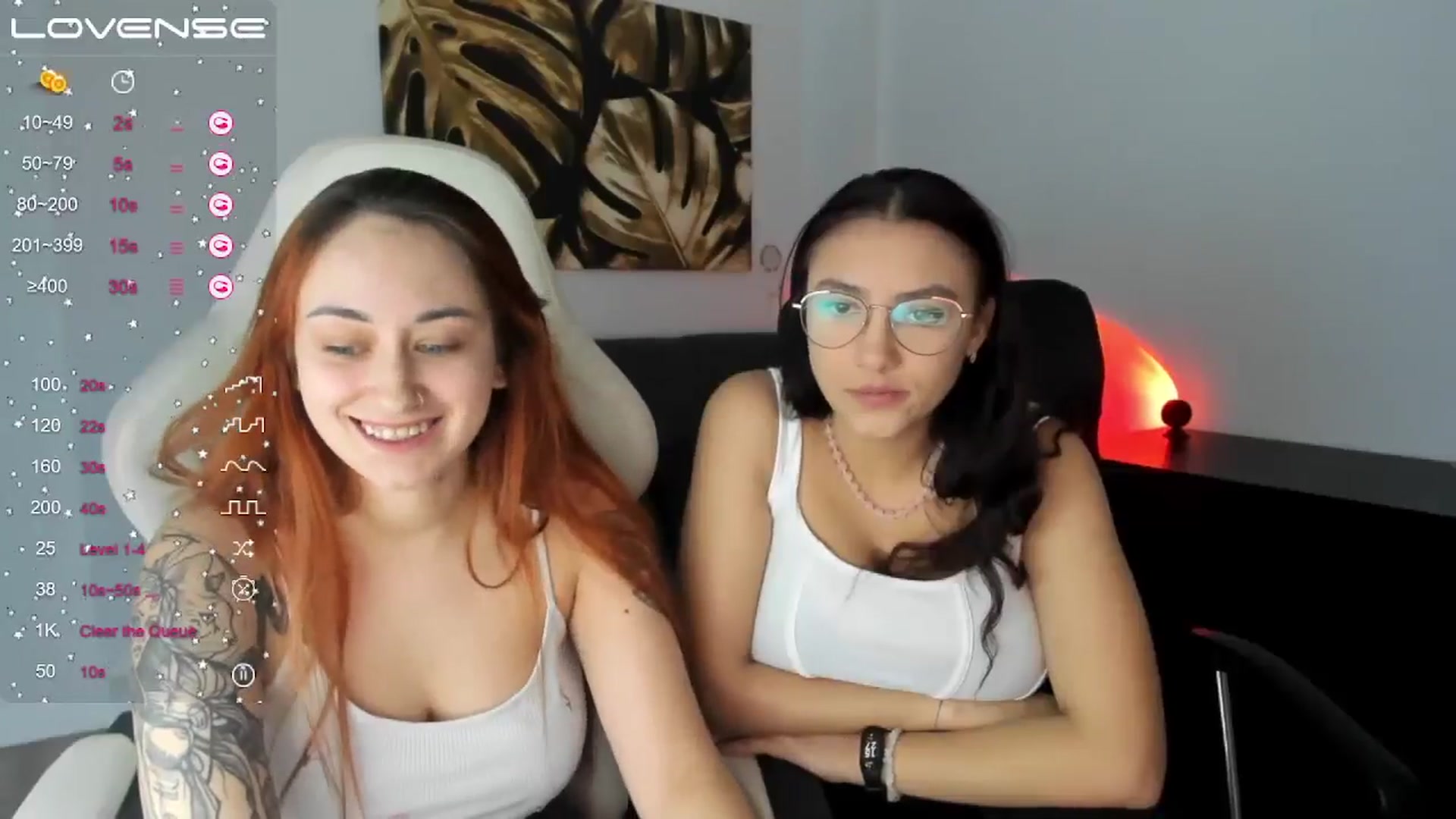 Gallery image thumbnail from SunfLowerr's myfreecams stream on, 12/19/2024, 15:07 image 12 of 20