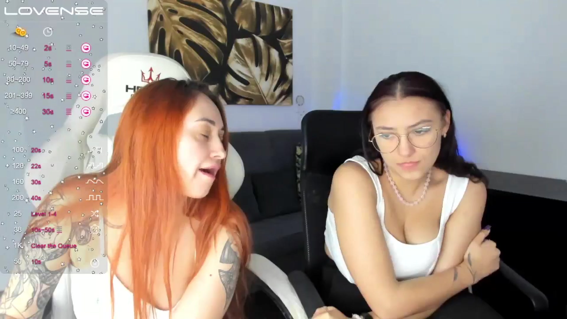 Gallery image thumbnail from SunfLowerr's myfreecams stream on, 12/19/2024, 15:07 image 15 of 20