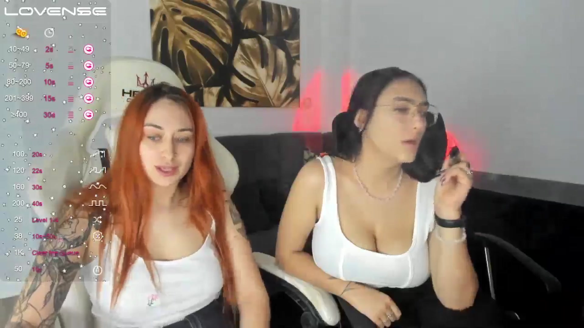 Gallery image thumbnail from SunfLowerr's myfreecams stream on, 12/19/2024, 17:05 image 5 of 20