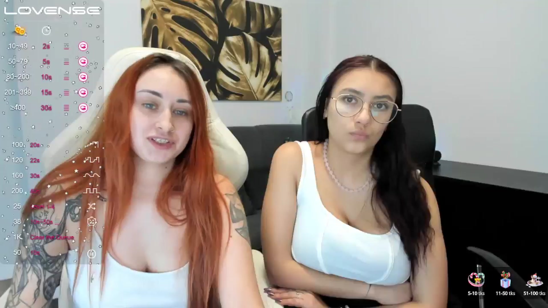 Gallery image thumbnail from SunfLowerr's myfreecams stream on, 12/19/2024, 17:05 image 16 of 20