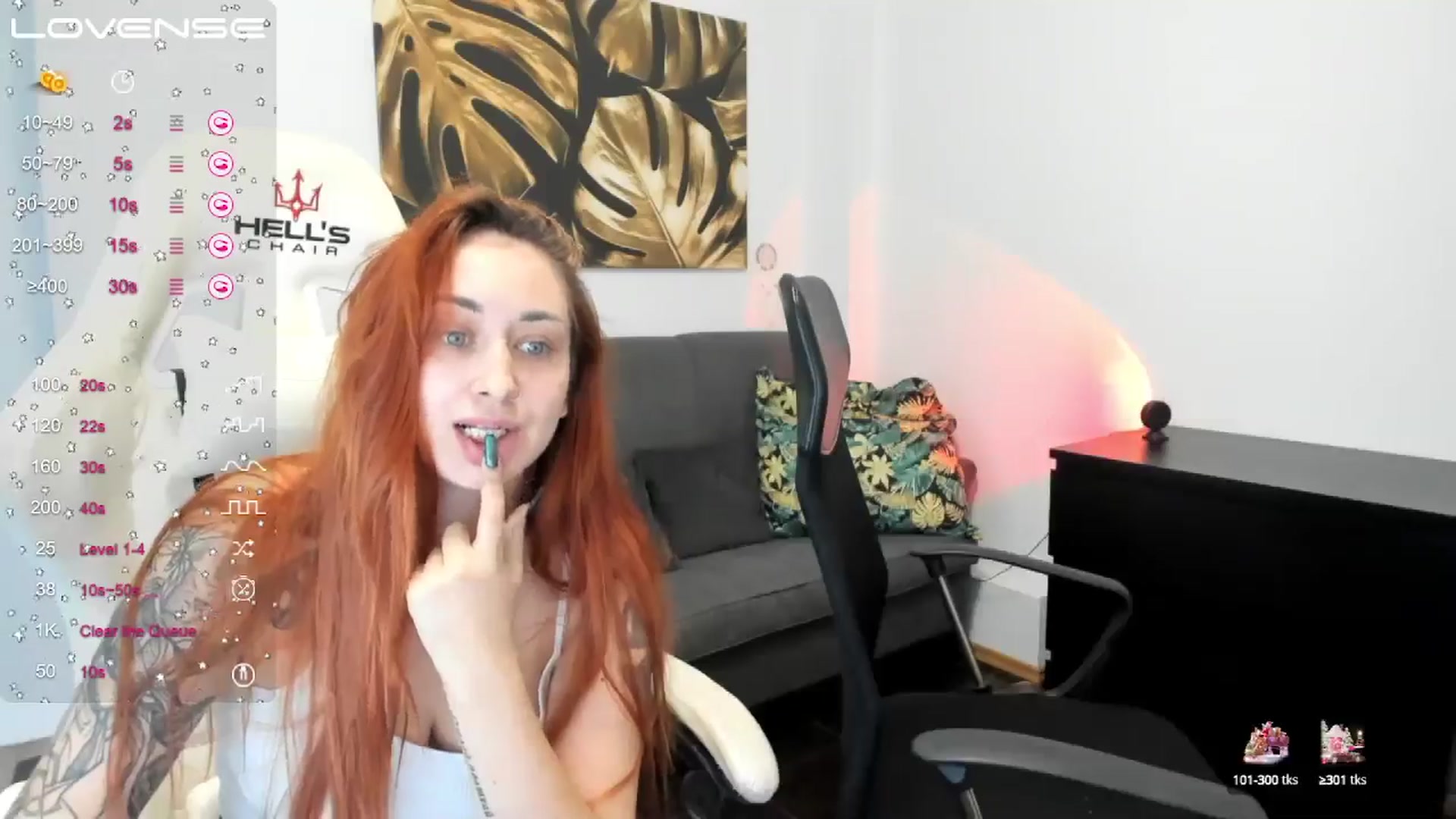 Gallery image thumbnail from SunfLowerr's myfreecams stream on, 12/19/2024, 17:05 image 17 of 20