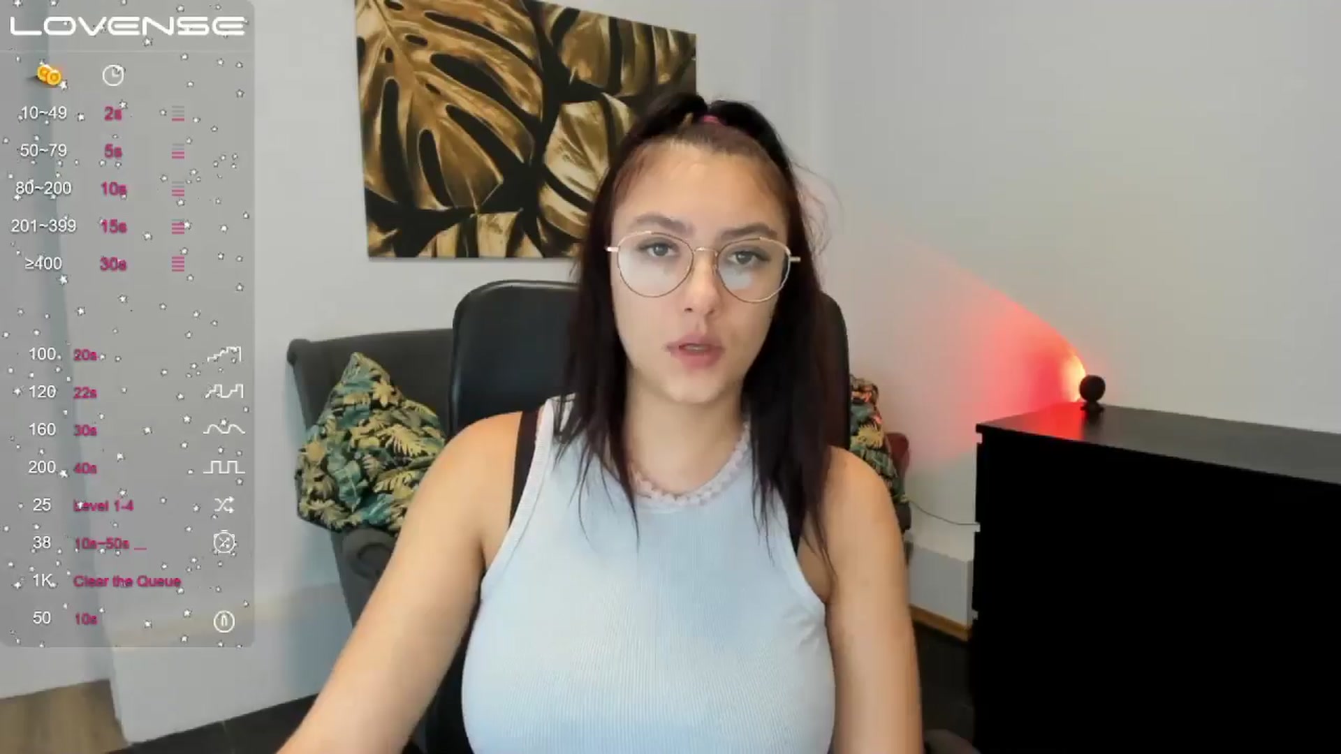 Gallery image thumbnail from SunfLowerr's myfreecams stream on, 12/20/2024, 14:52 image 18 of 20
