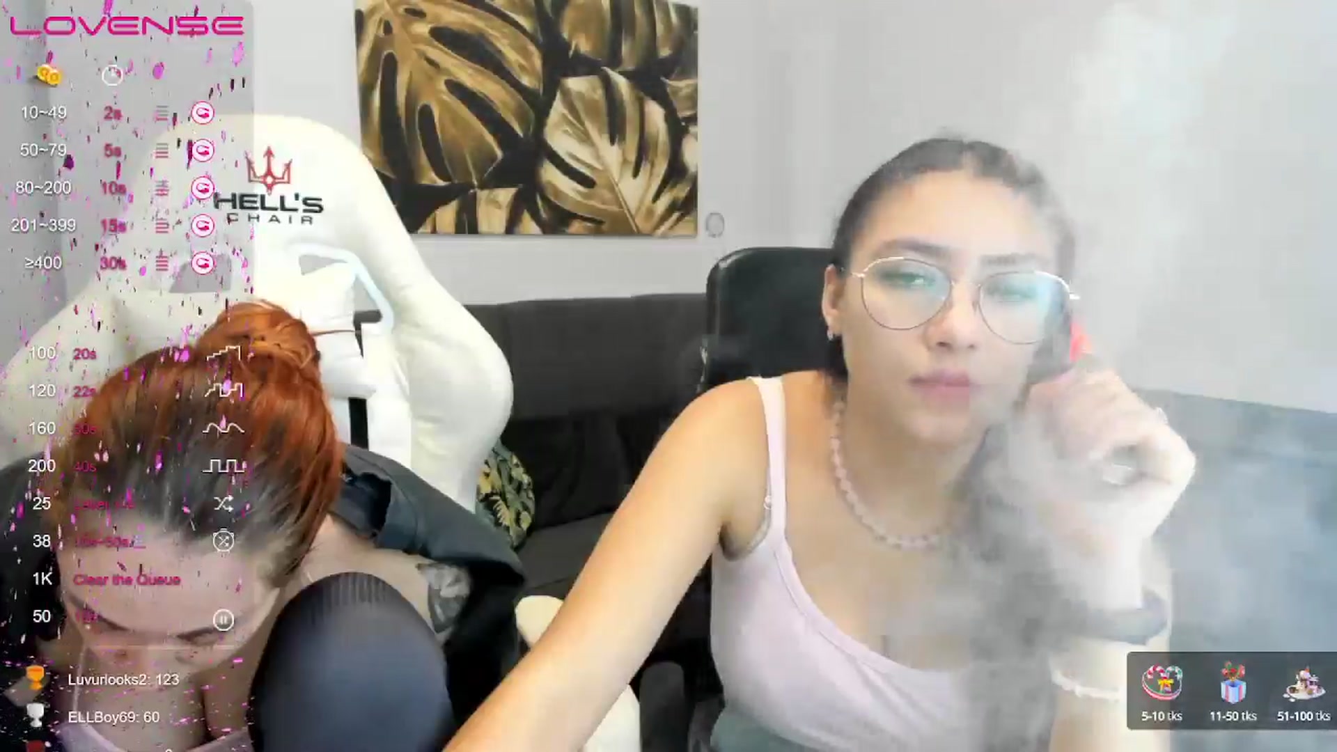 Gallery image thumbnail from SunfLowerr's myfreecams stream on, 12/23/2024, 15:37 image 14 of 20