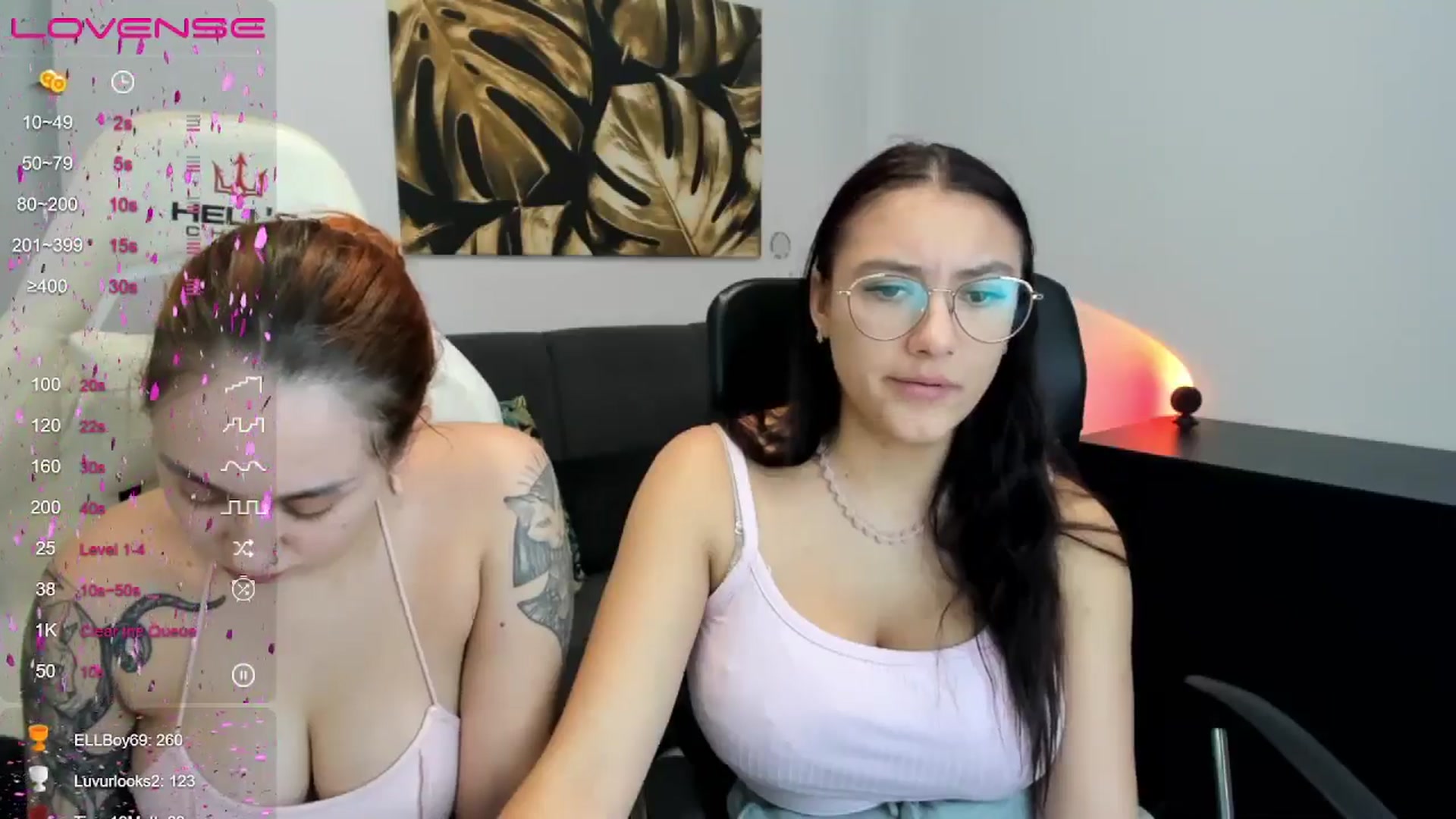Gallery image thumbnail from SunfLowerr's myfreecams stream on, 12/23/2024, 16:26 image 5 of 20