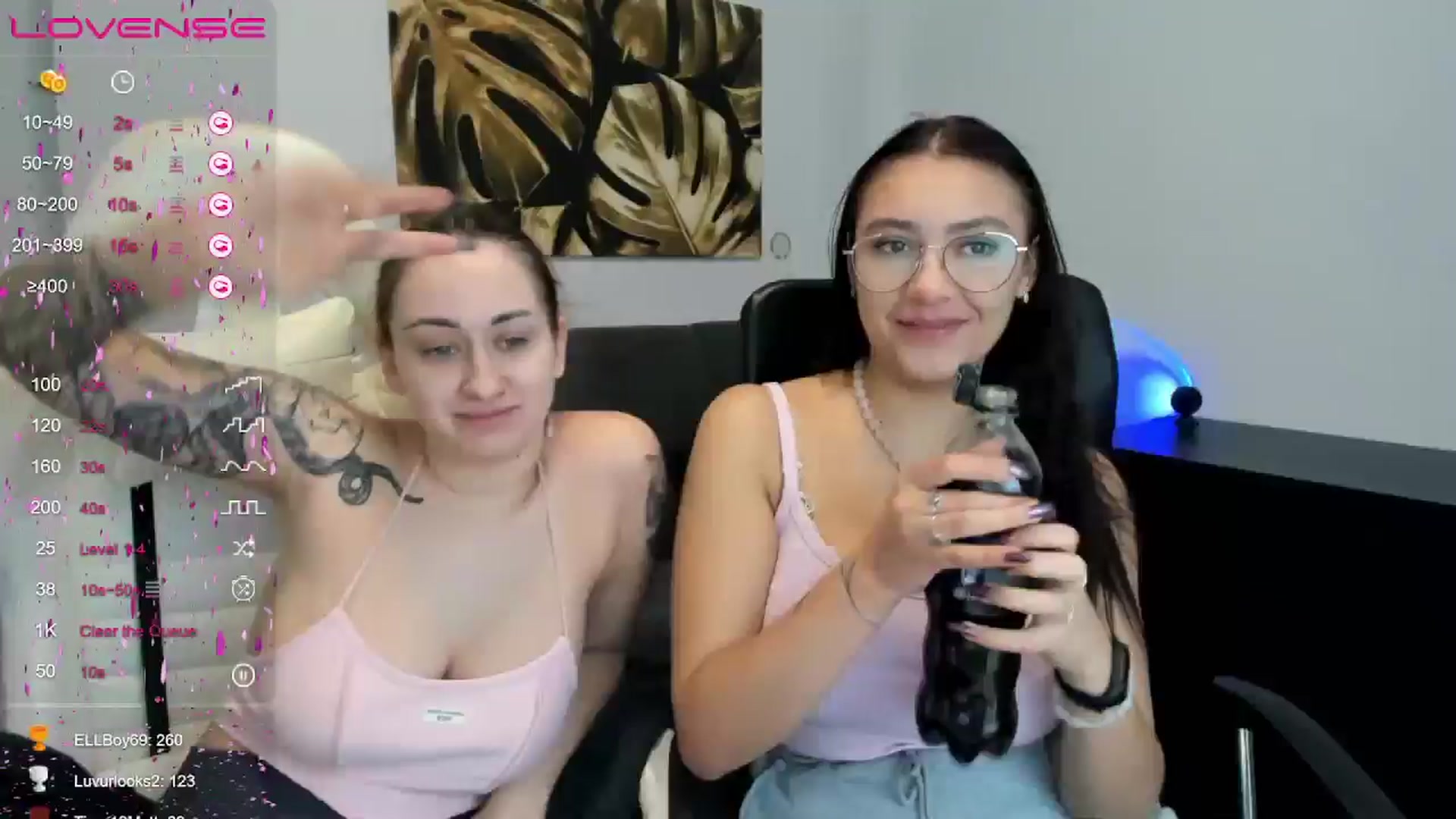 Gallery image thumbnail from SunfLowerr's myfreecams stream on, 12/23/2024, 16:26 image 20 of 20