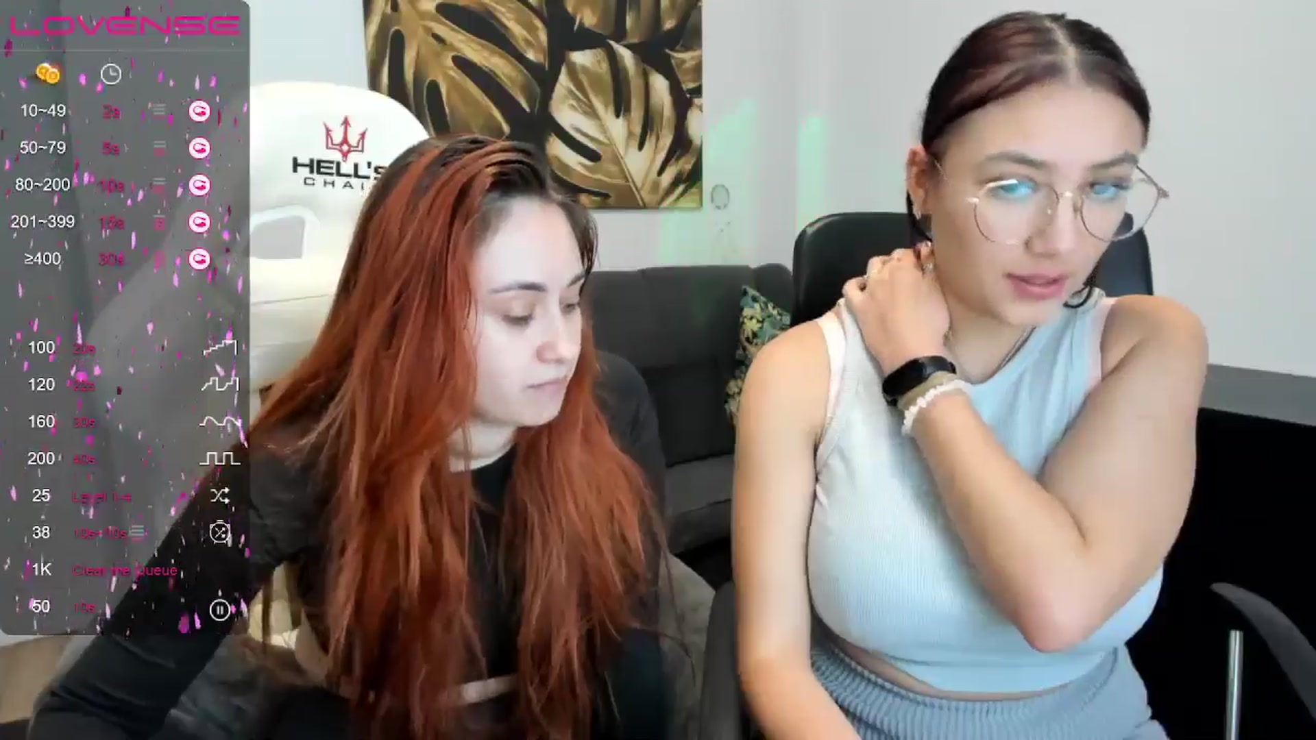 Gallery image thumbnail from SunfLowerr's myfreecams stream on, 12/27/2024, 16:29 image 14 of 20