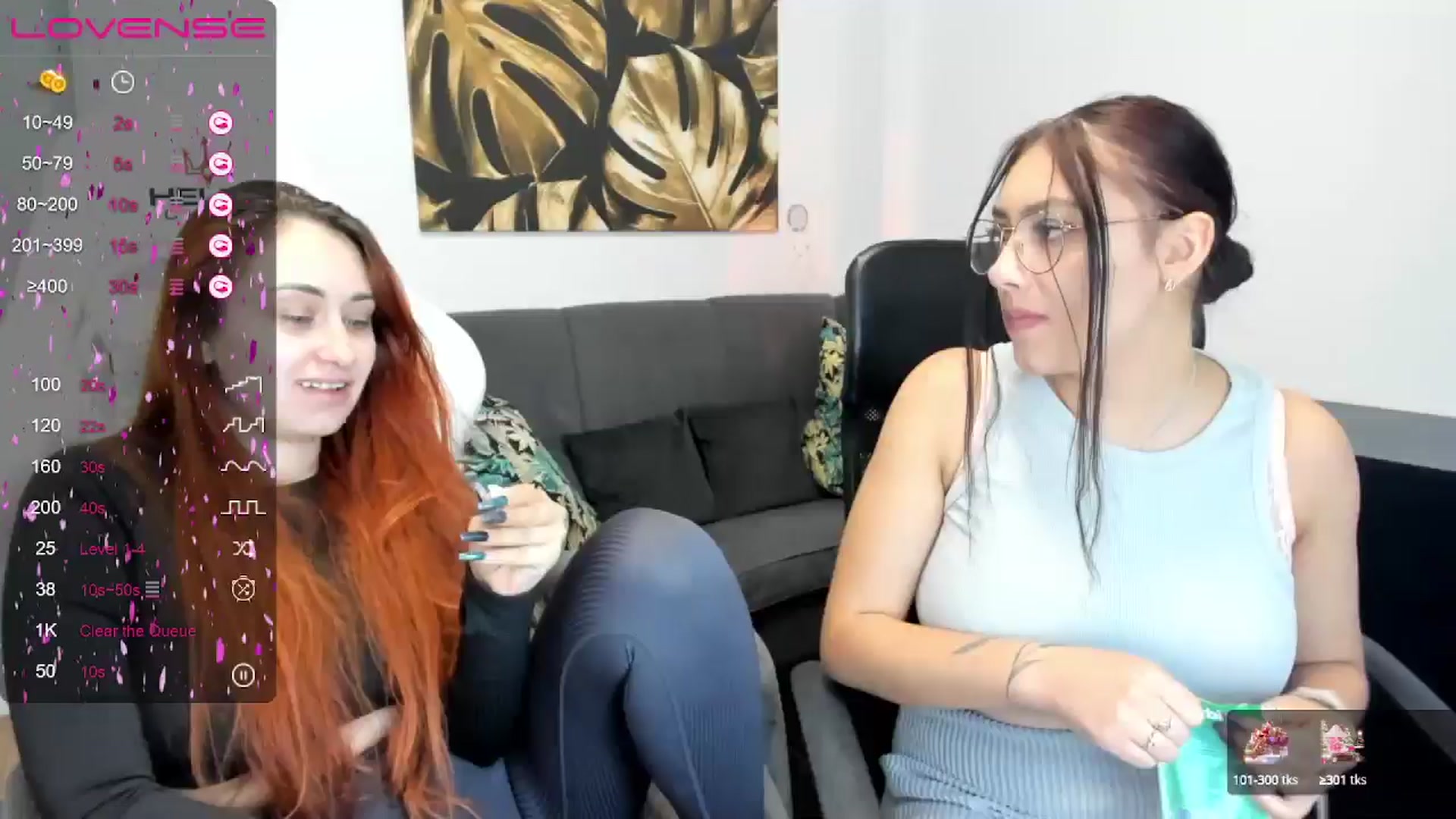 Gallery image thumbnail from SunfLowerr's myfreecams stream on, 12/27/2024, 16:29 image 16 of 20