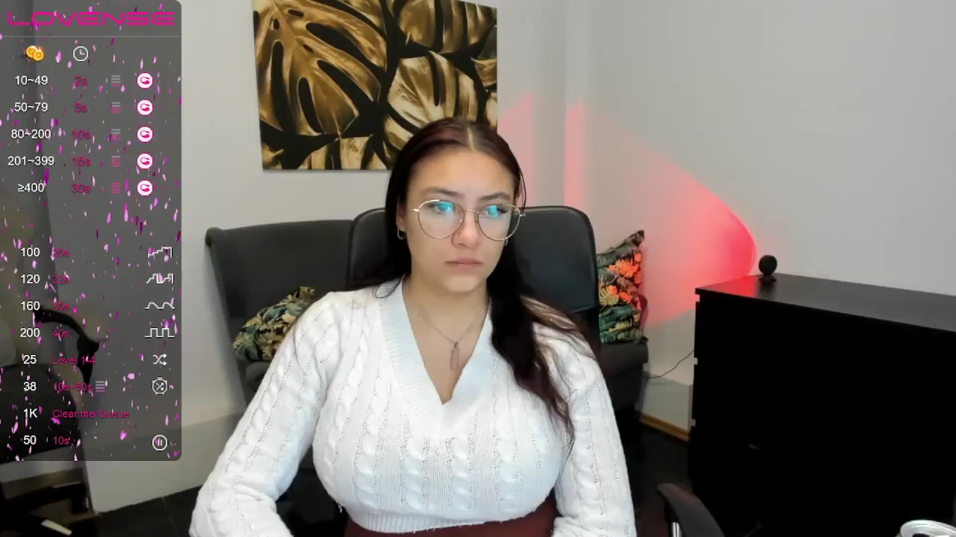 Gallery image thumbnail from SunfLowerr's myfreecams stream on, 12/30/2024, 14:01 image 4 of 20