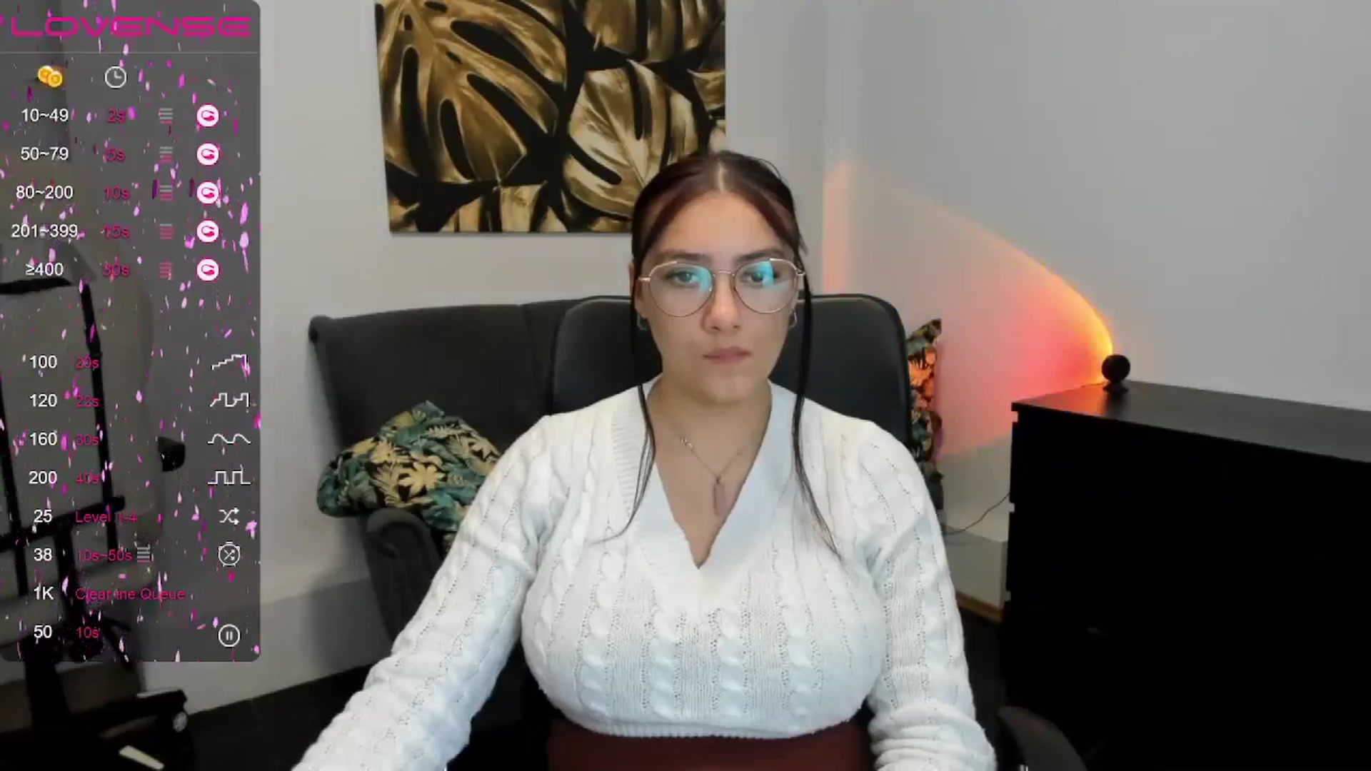 Gallery image thumbnail from SunfLowerr's myfreecams stream on, 12/30/2024, 16:50 image 20 of 20