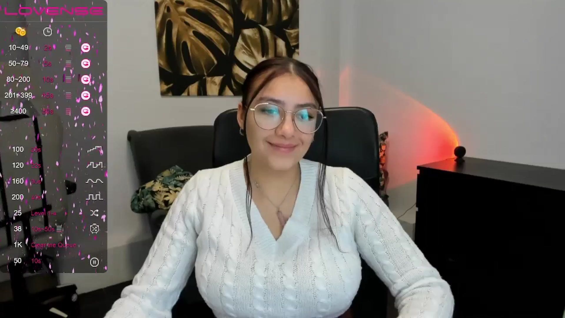 Gallery image thumbnail from SunfLowerr's myfreecams stream on, 12/30/2024, 19:43 image 2 of 20