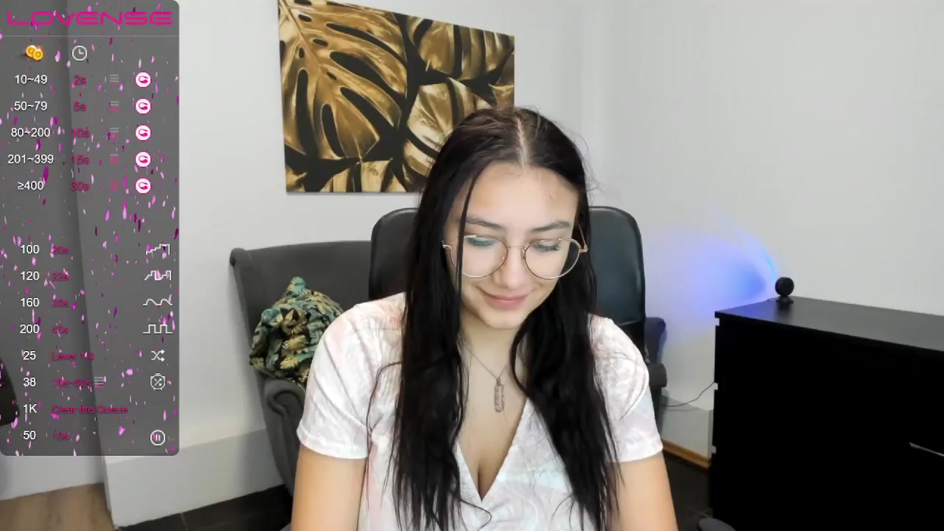 Gallery image thumbnail from SunfLowerr's myfreecams stream on, 01/12/2025, 14:36 image 1 of 20