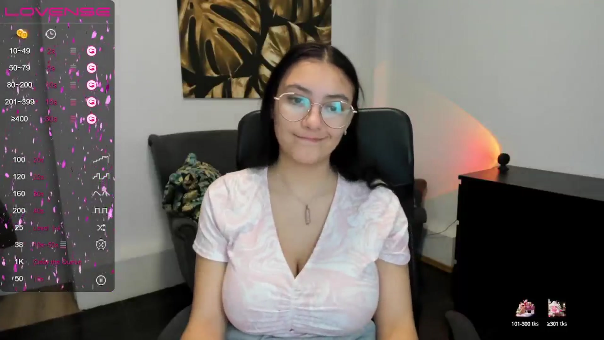 Gallery image thumbnail from SunfLowerr's myfreecams stream on, 01/12/2025, 16:02 image 12 of 20