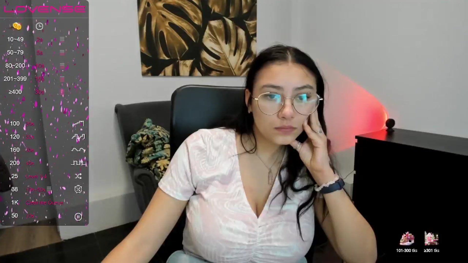Gallery image thumbnail from SunfLowerr's myfreecams stream on, 01/12/2025, 16:02 image 2 of 20