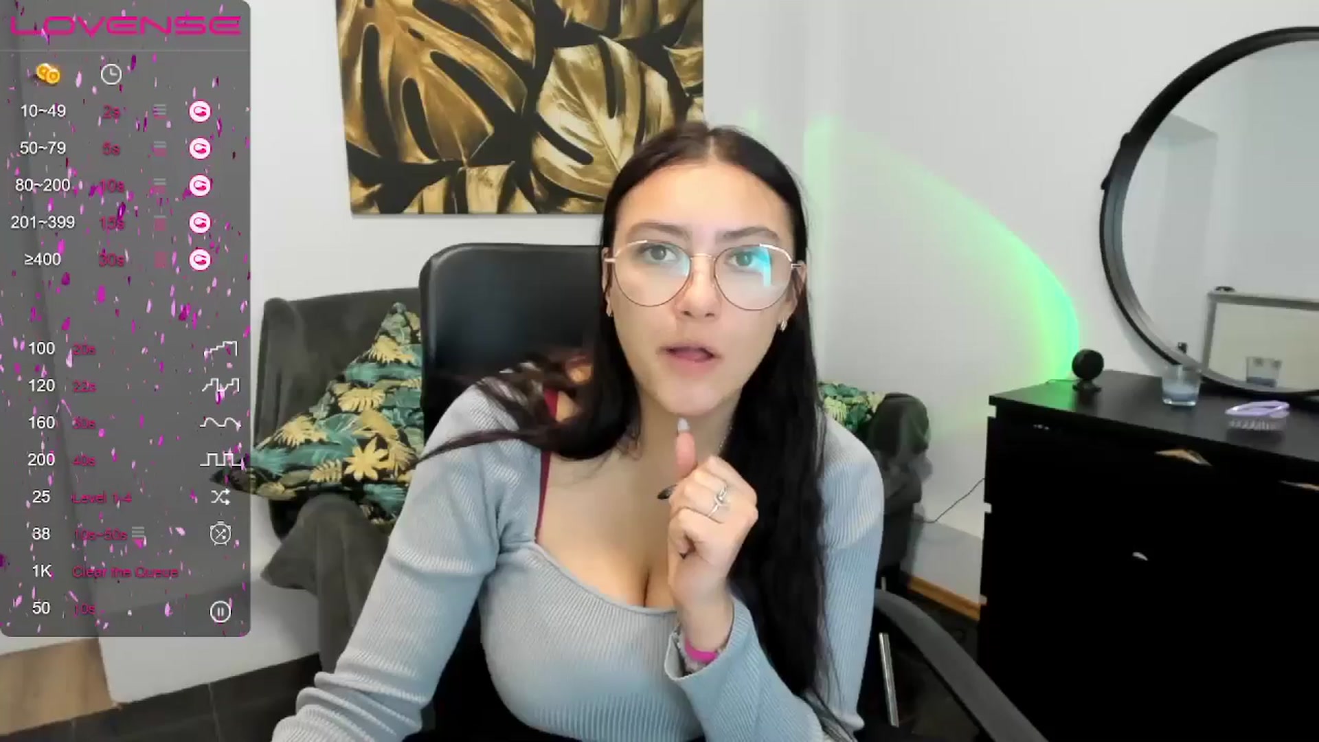 Gallery image thumbnail from SunfLowerr's myfreecams stream on, 01/20/2025, 15:53 image 7 of 20