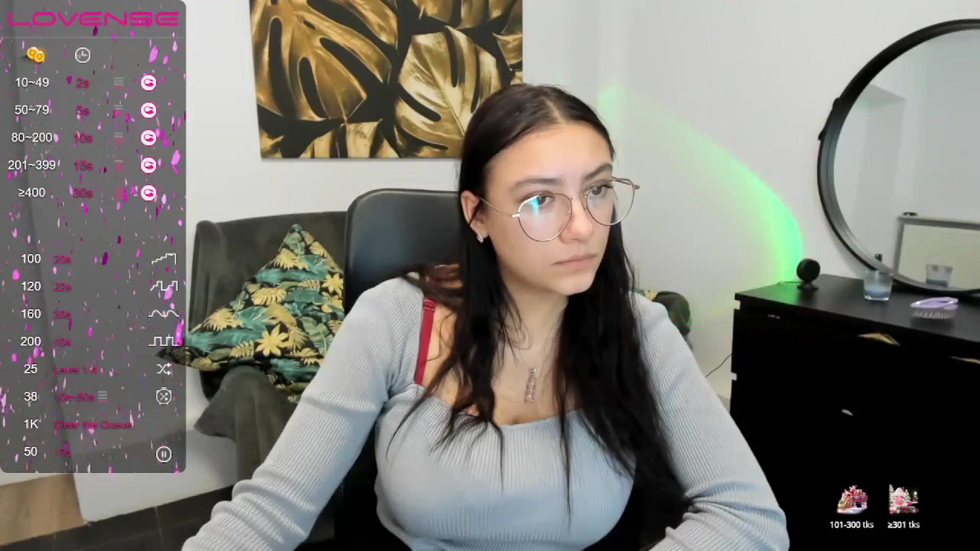 Gallery image thumbnail from SunfLowerr's myfreecams stream on, 01/20/2025, 15:53 image 15 of 20