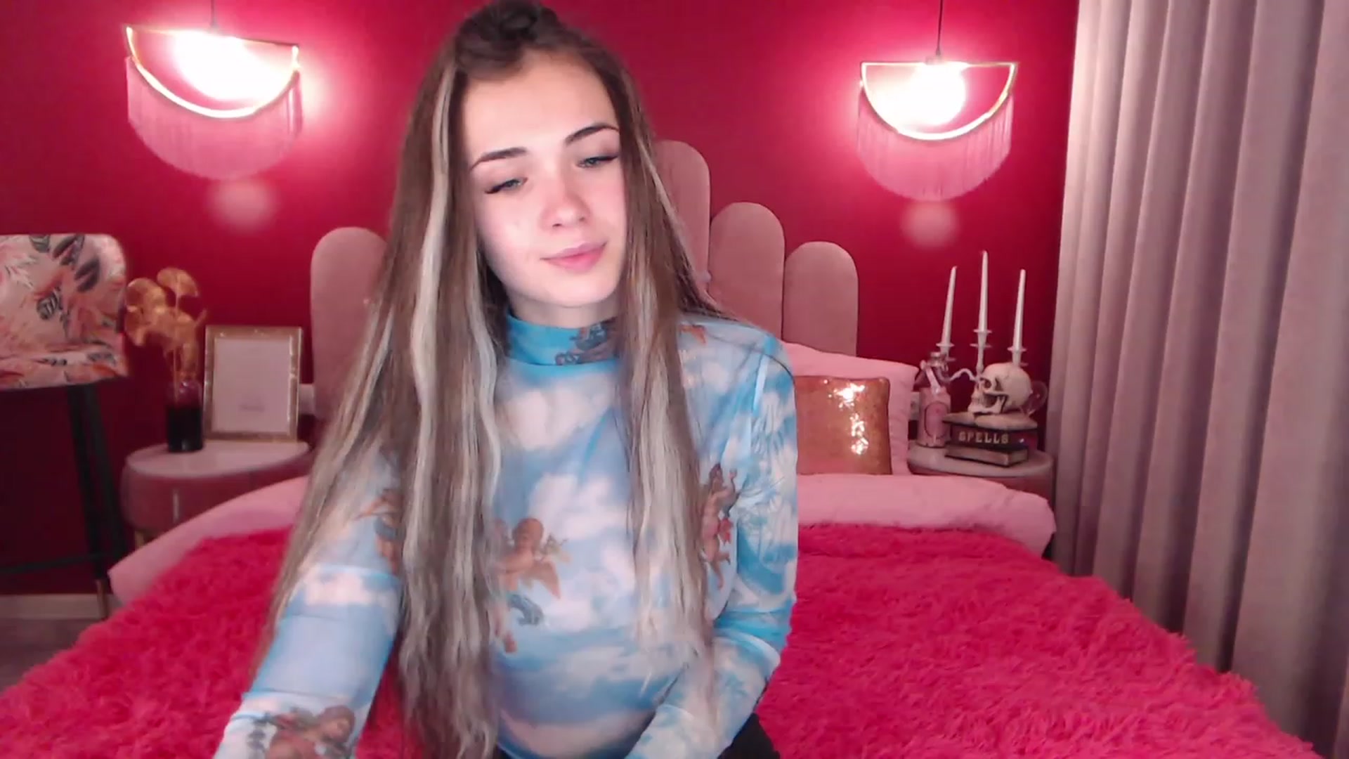 Gallery image thumbnail from SunnyAmelia's myfreecams stream on, 11/14/2022, 14:32 image 17 of 20
