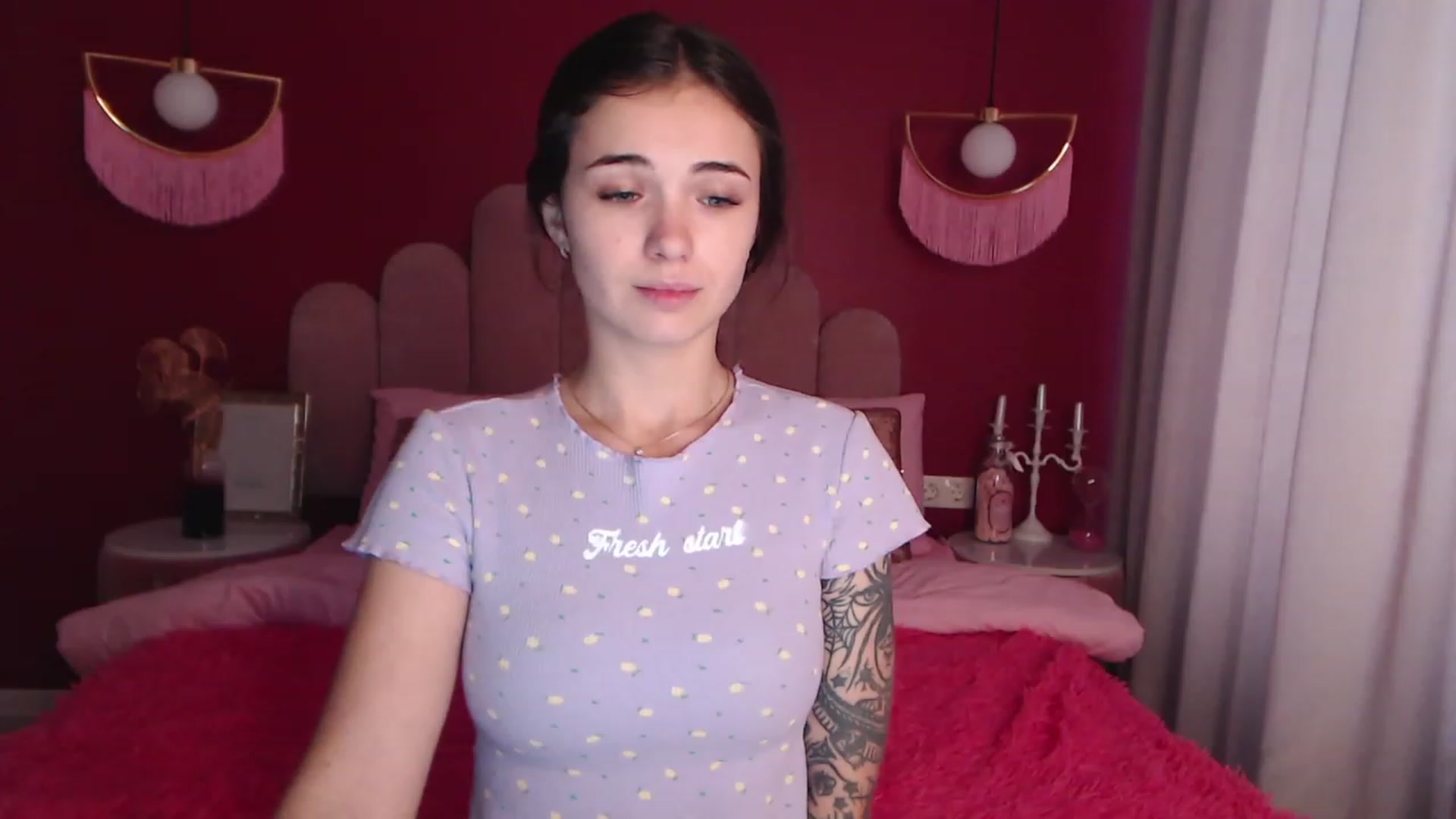 Gallery image thumbnail from SunnyAmelia's myfreecams stream on, 11/22/2022, 09:27 image 1 of 20